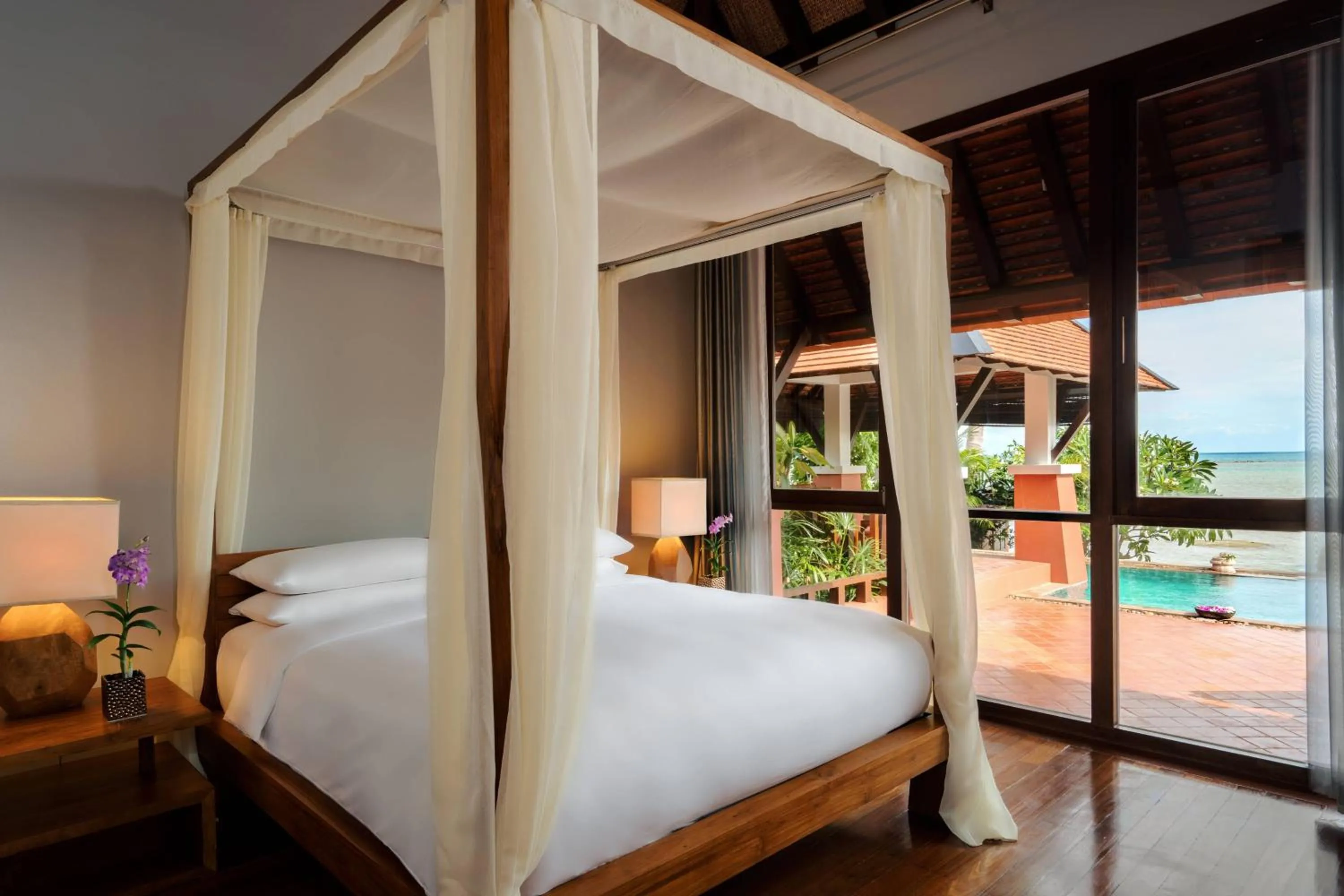 Beach, Bed in Renaissance Koh Samui Resort & Spa