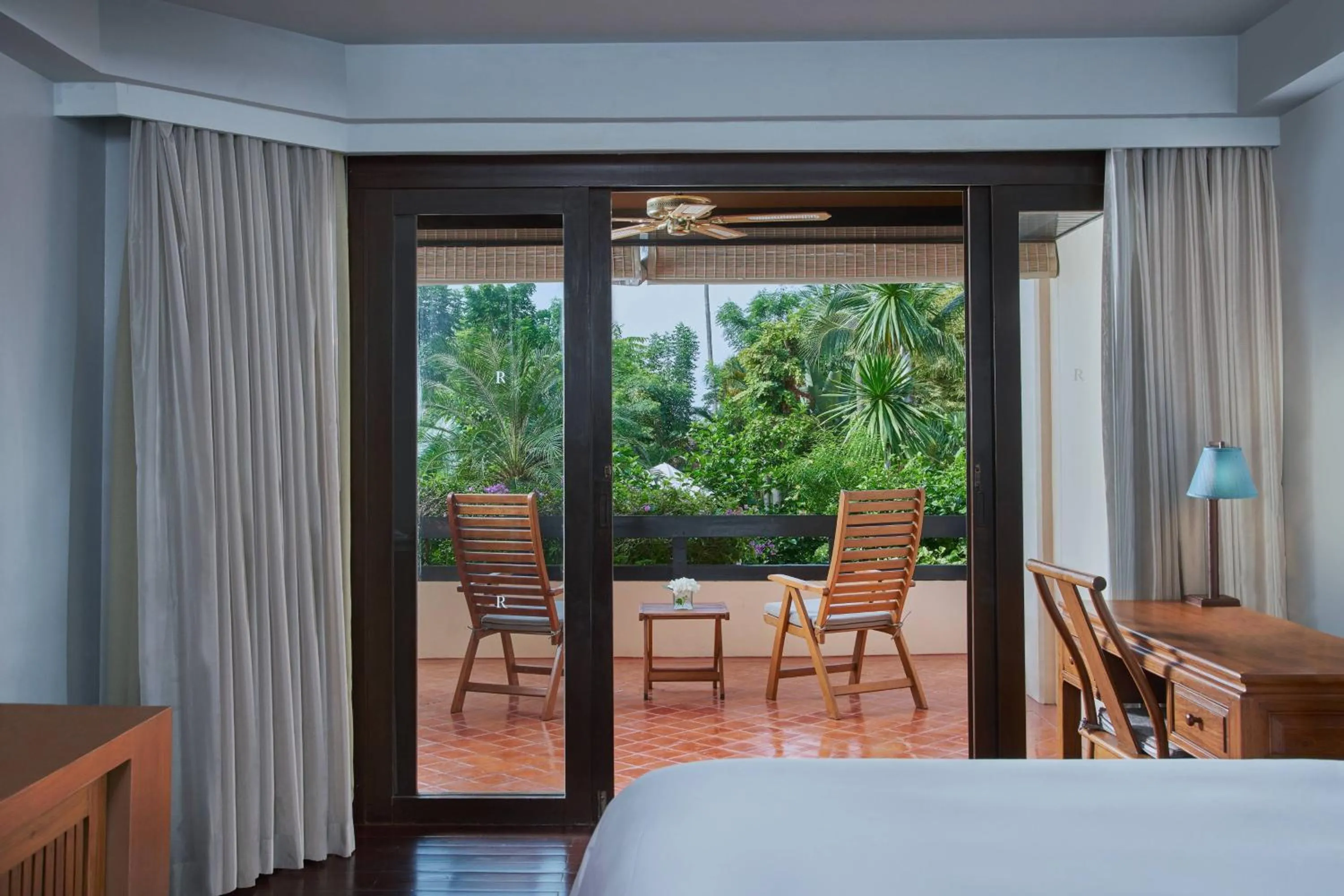 Photo of the whole room, Bed in Renaissance Koh Samui Resort & Spa