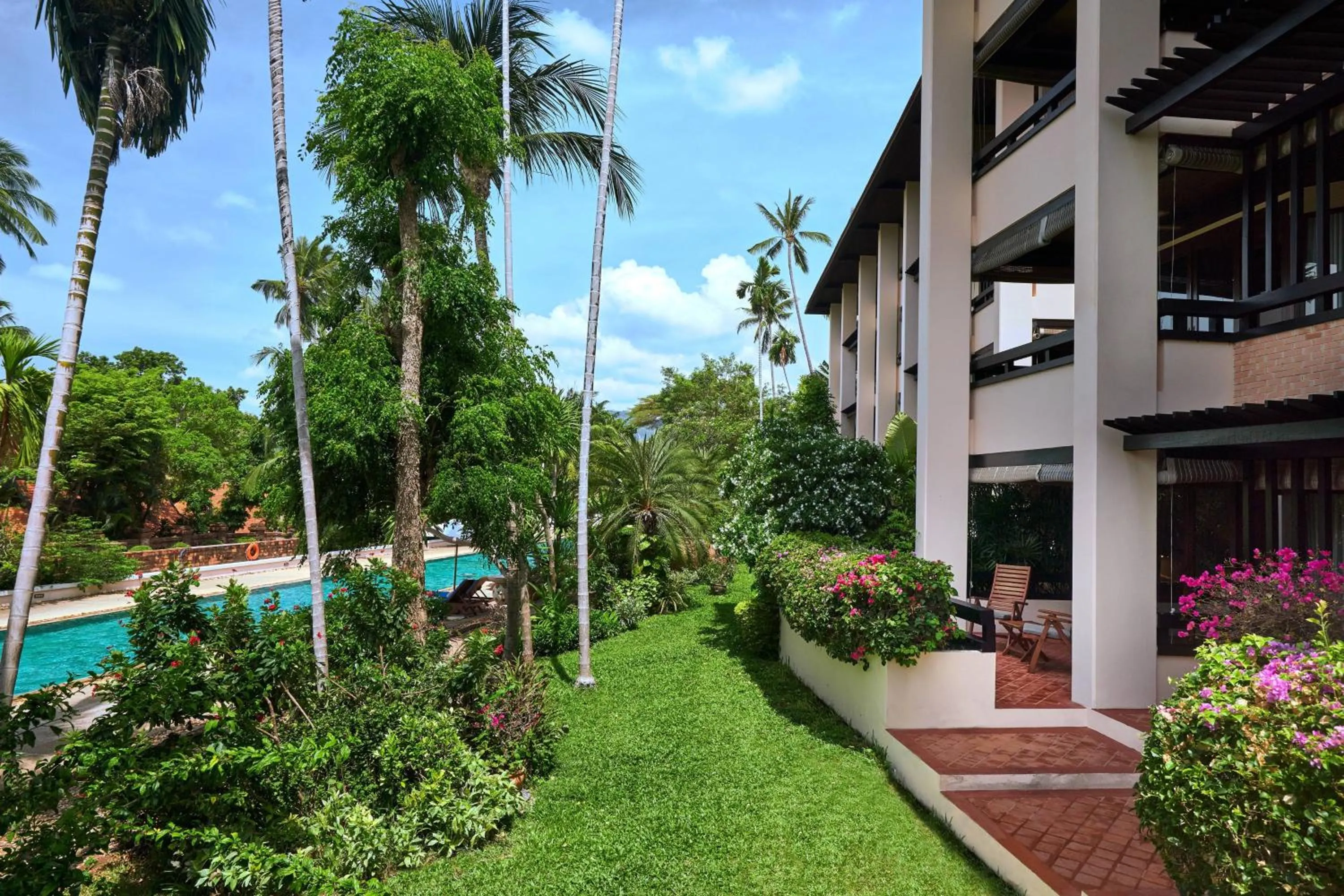 Photo of the whole room in Renaissance Koh Samui Resort & Spa