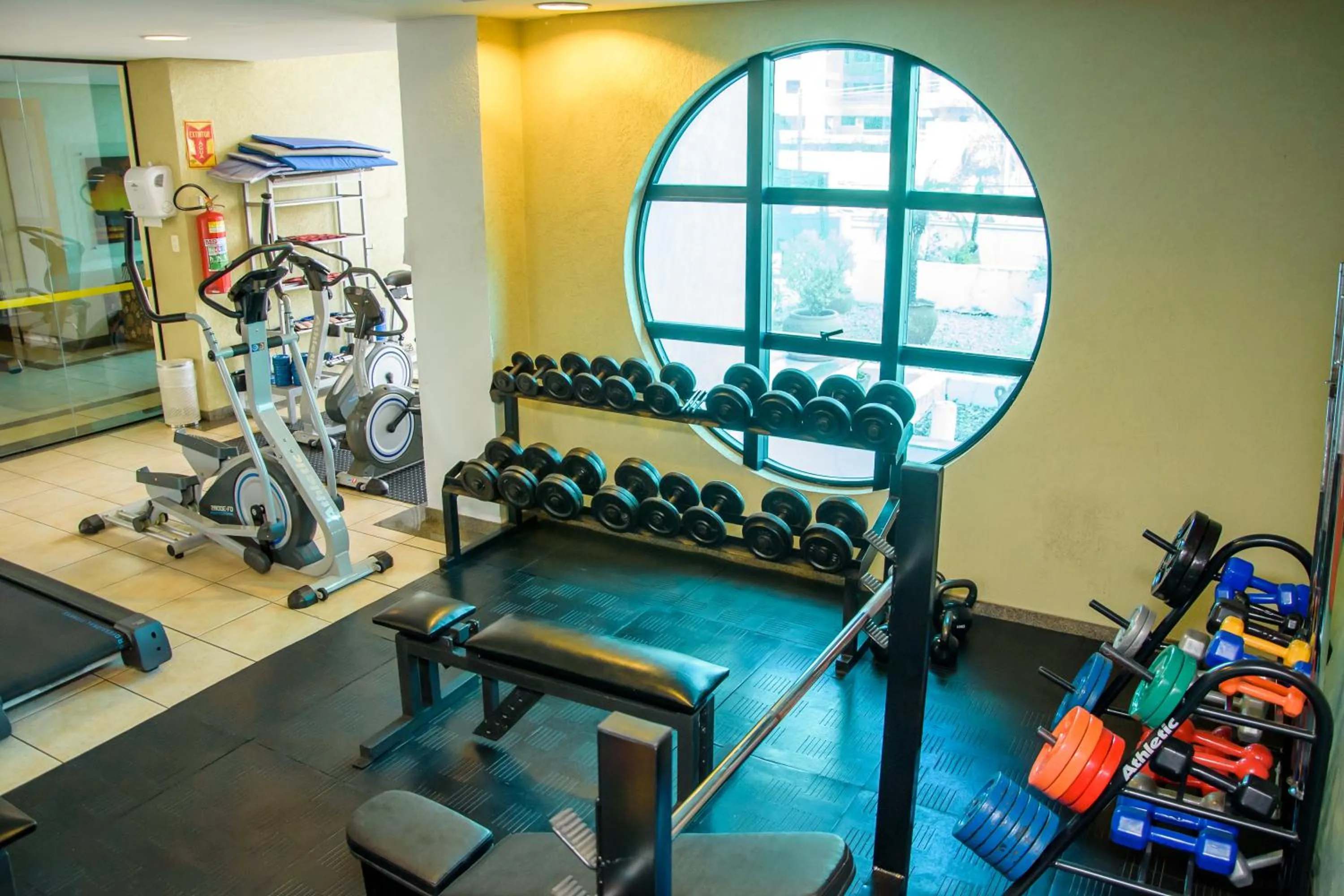 Activities in Bahamas Duplex by WS