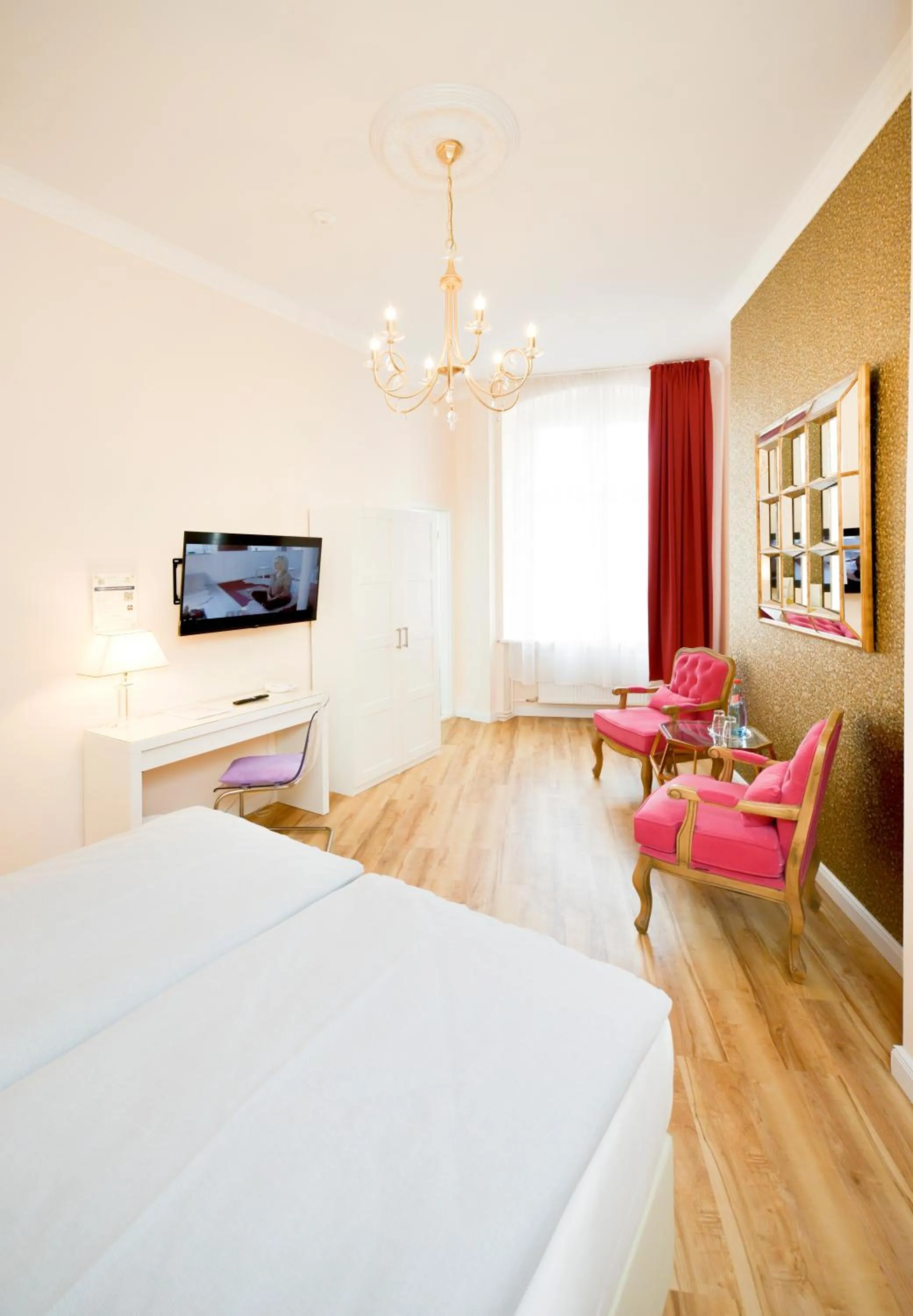 Photo of the whole room, Bed in AMC Hotel - Schöneberg