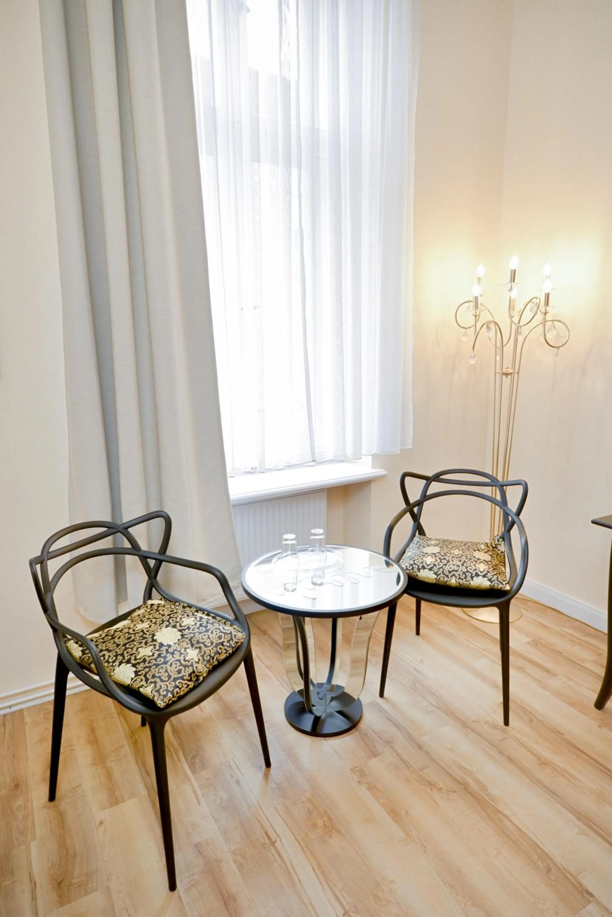 Seating area in AMC Hotel - Schöneberg