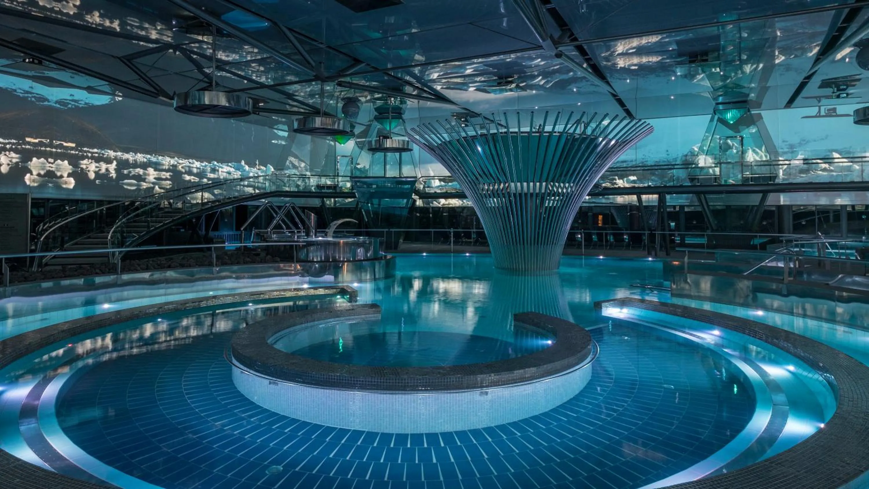 Hot Spring Bath in Hotel Balneari Termes Orion