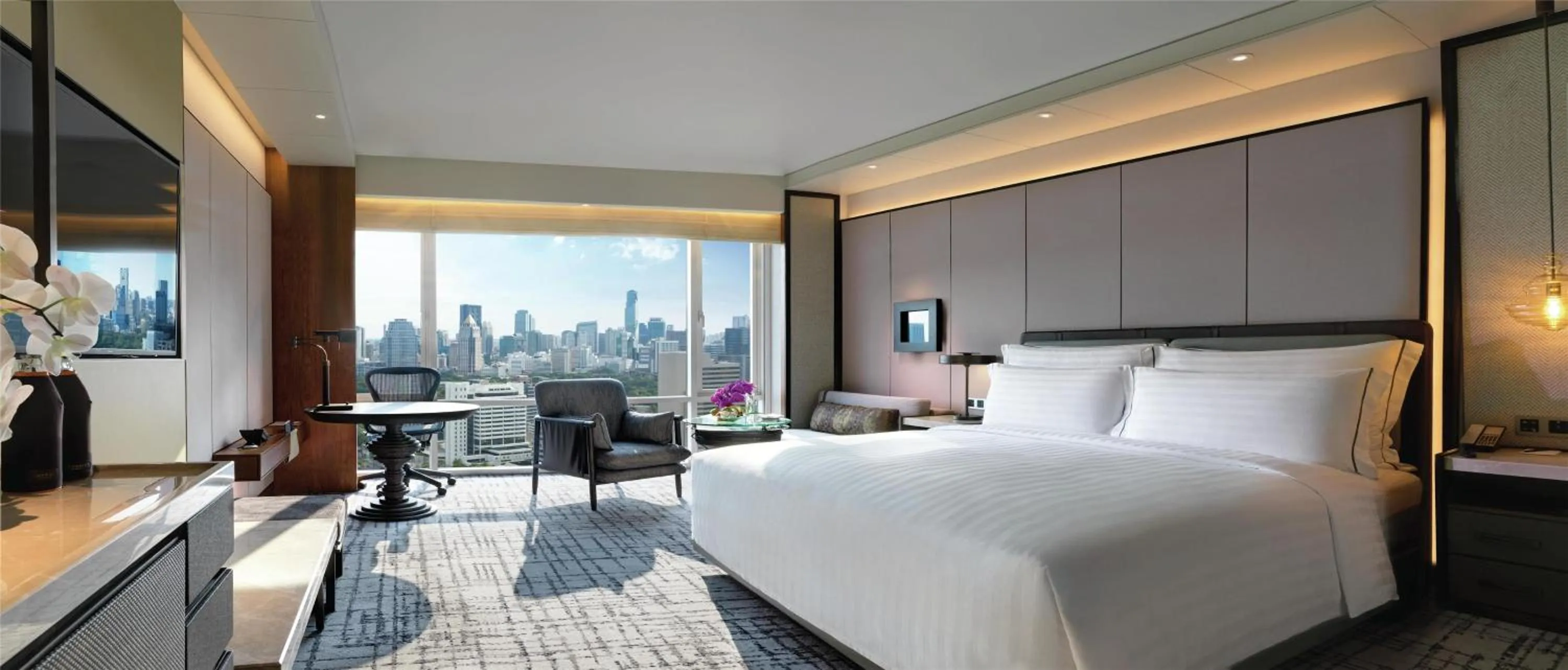 Bed in Conrad Bangkok