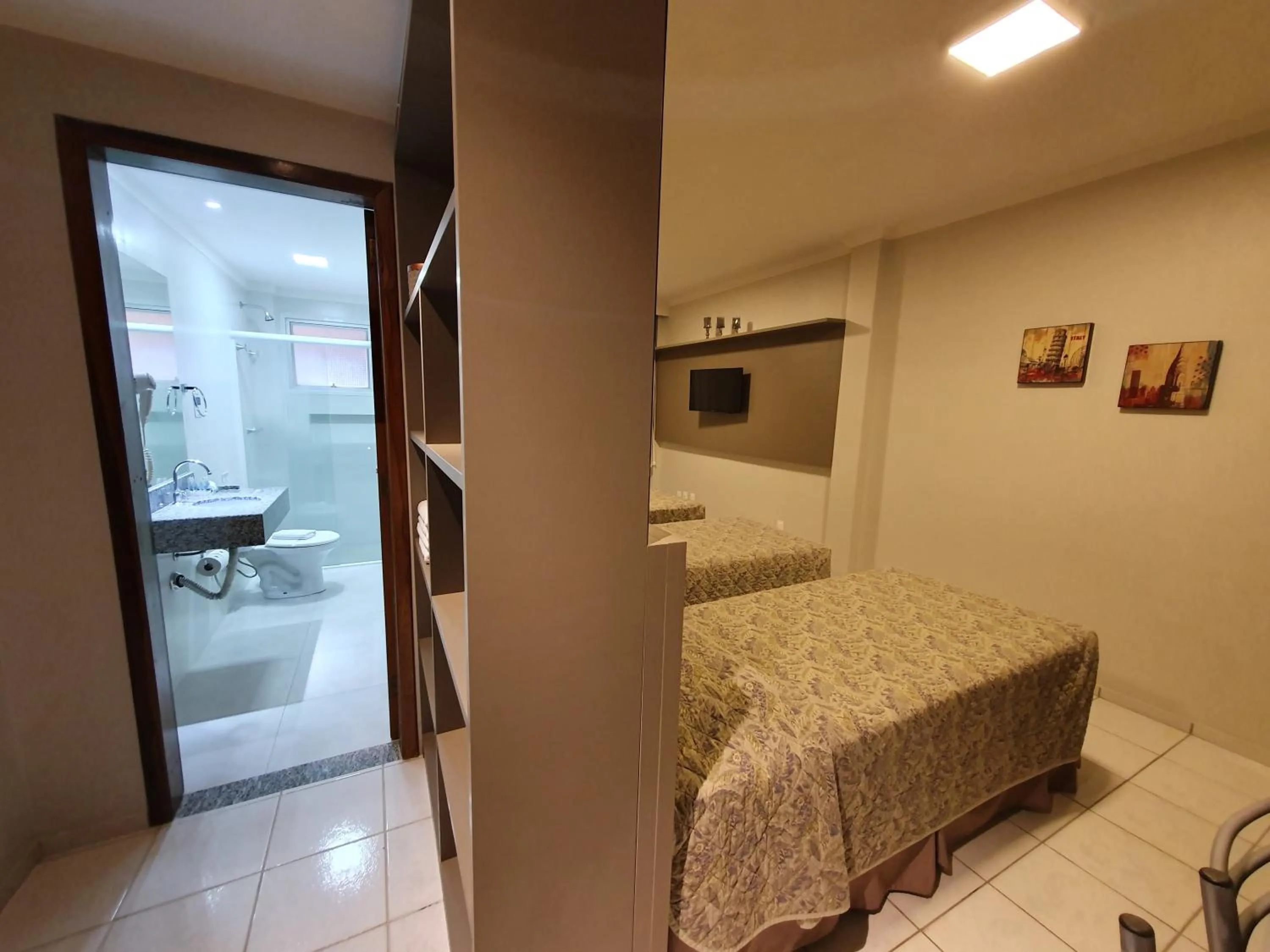 Photo of the whole room, Bed in Hotel Gumz