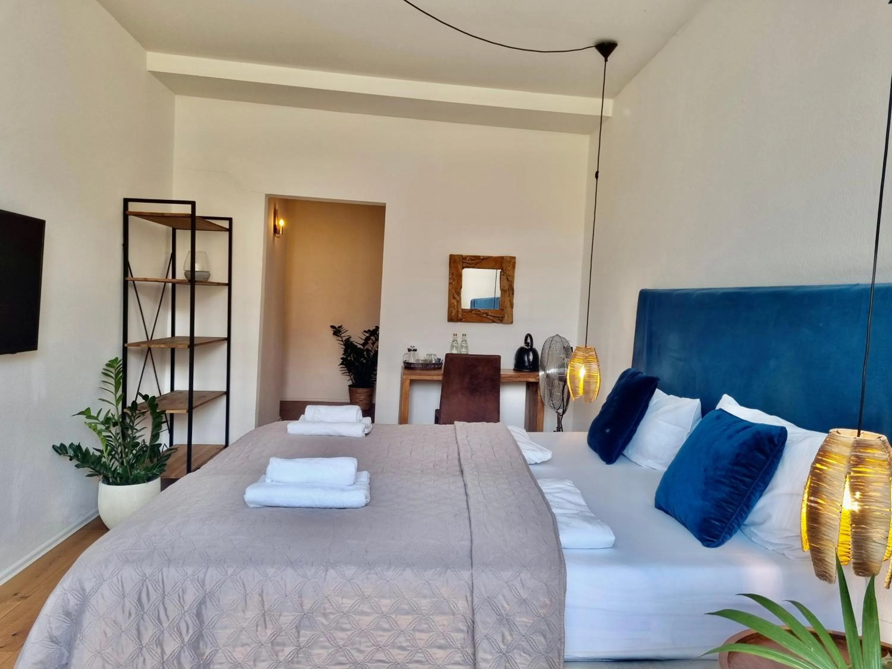 Bed in Boutique Hotel Morgentau