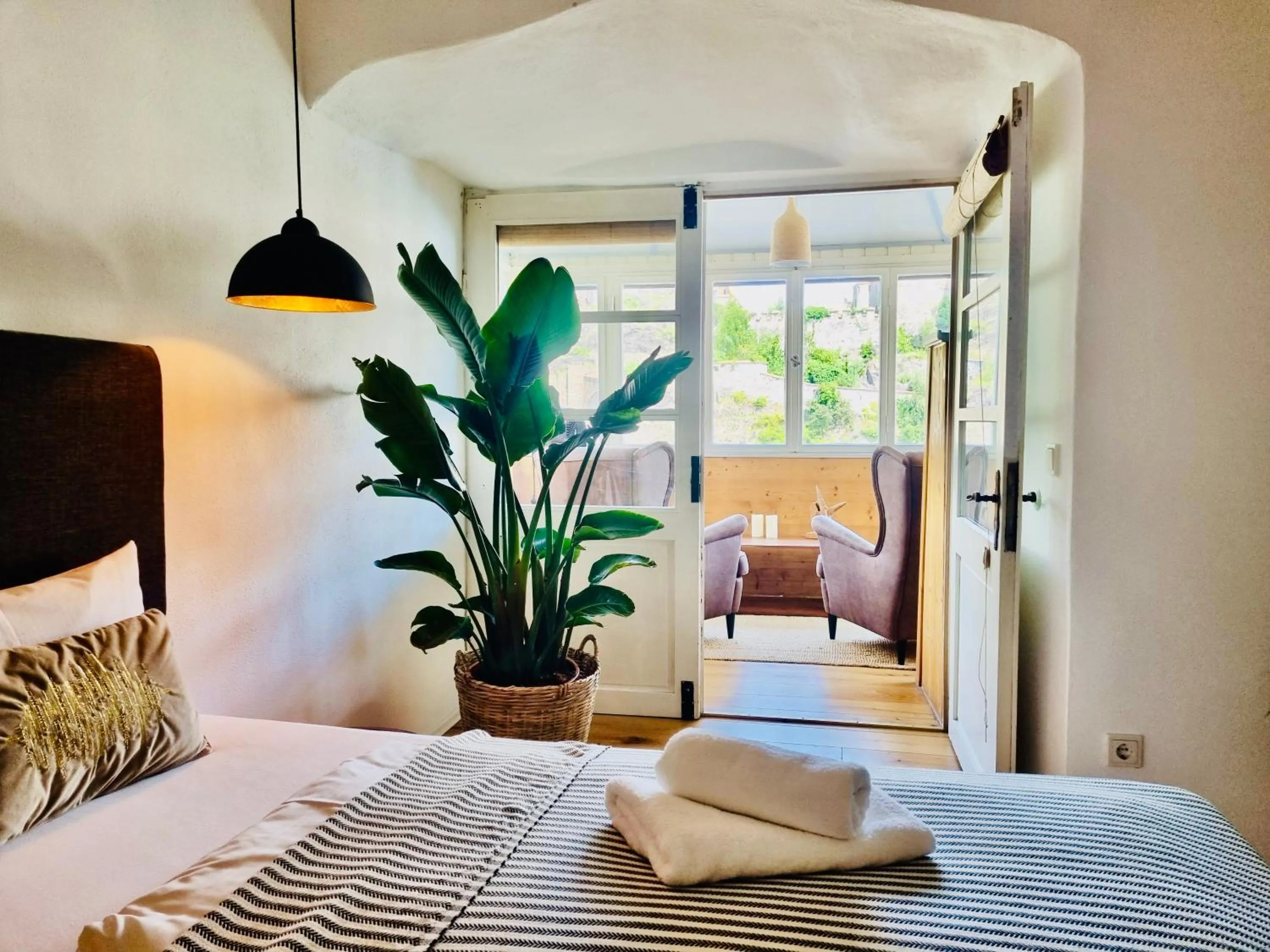 Bed in Boutique Hotel Morgentau