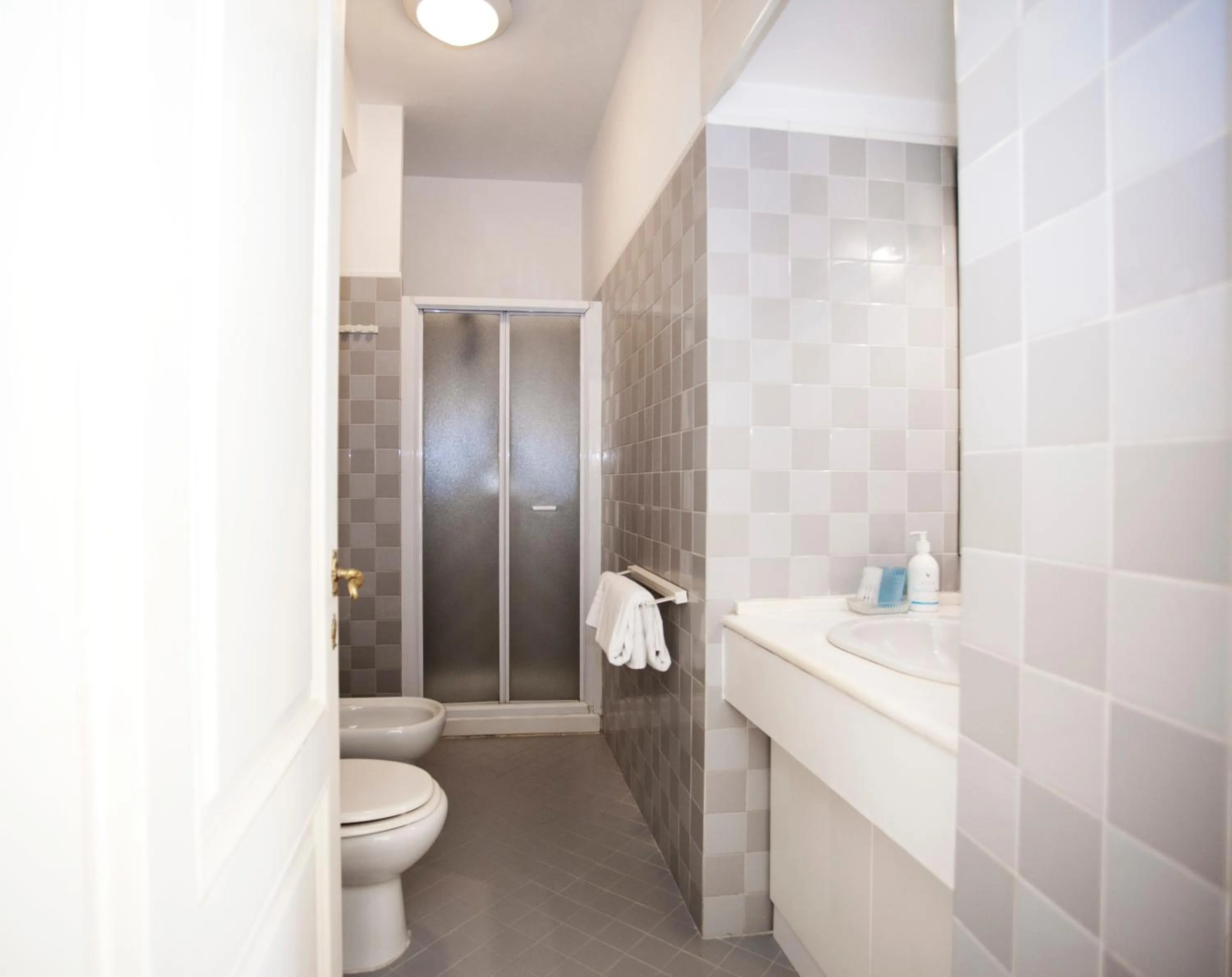 Bathroom in Martina House