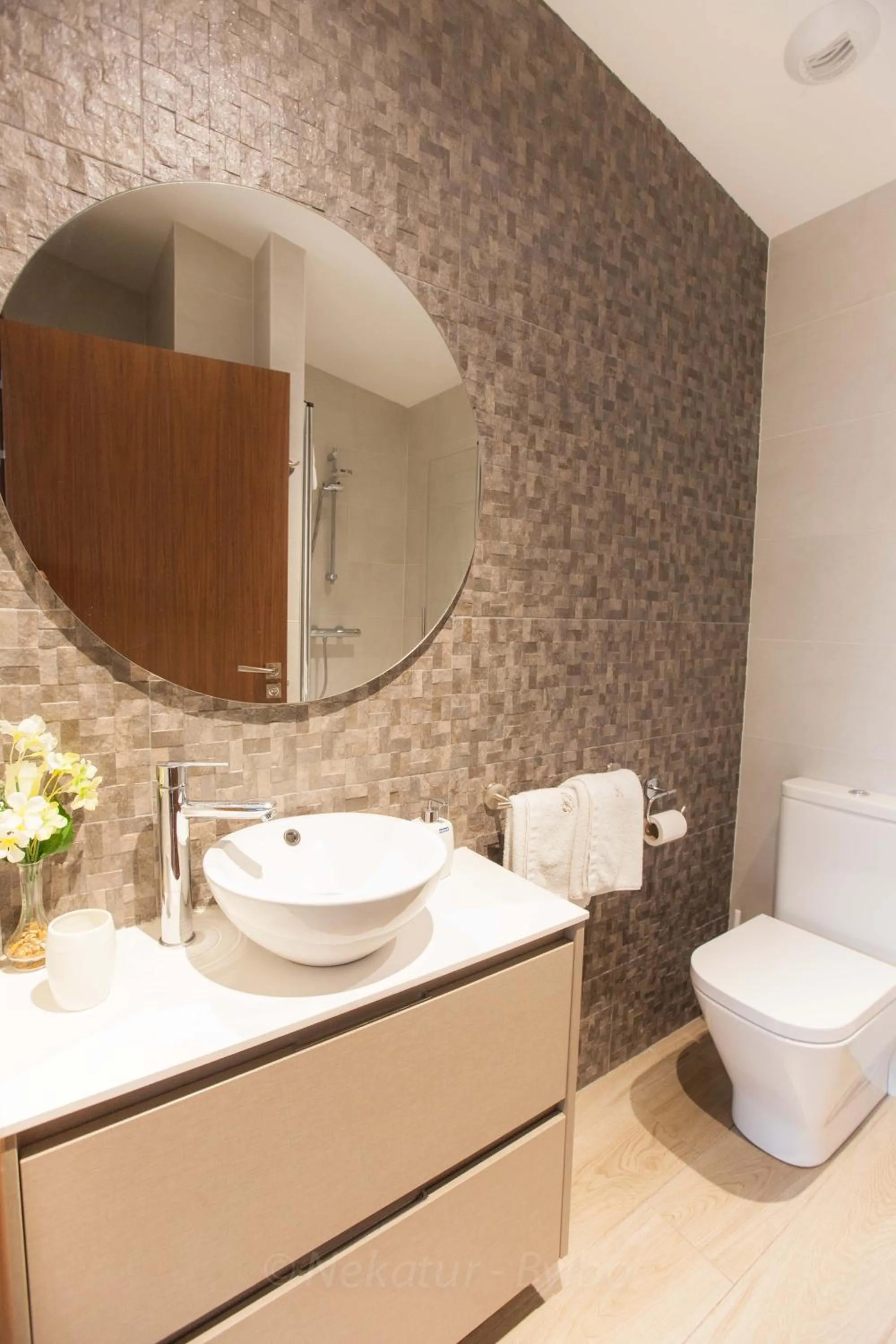 Bathroom in Endaneta Berri