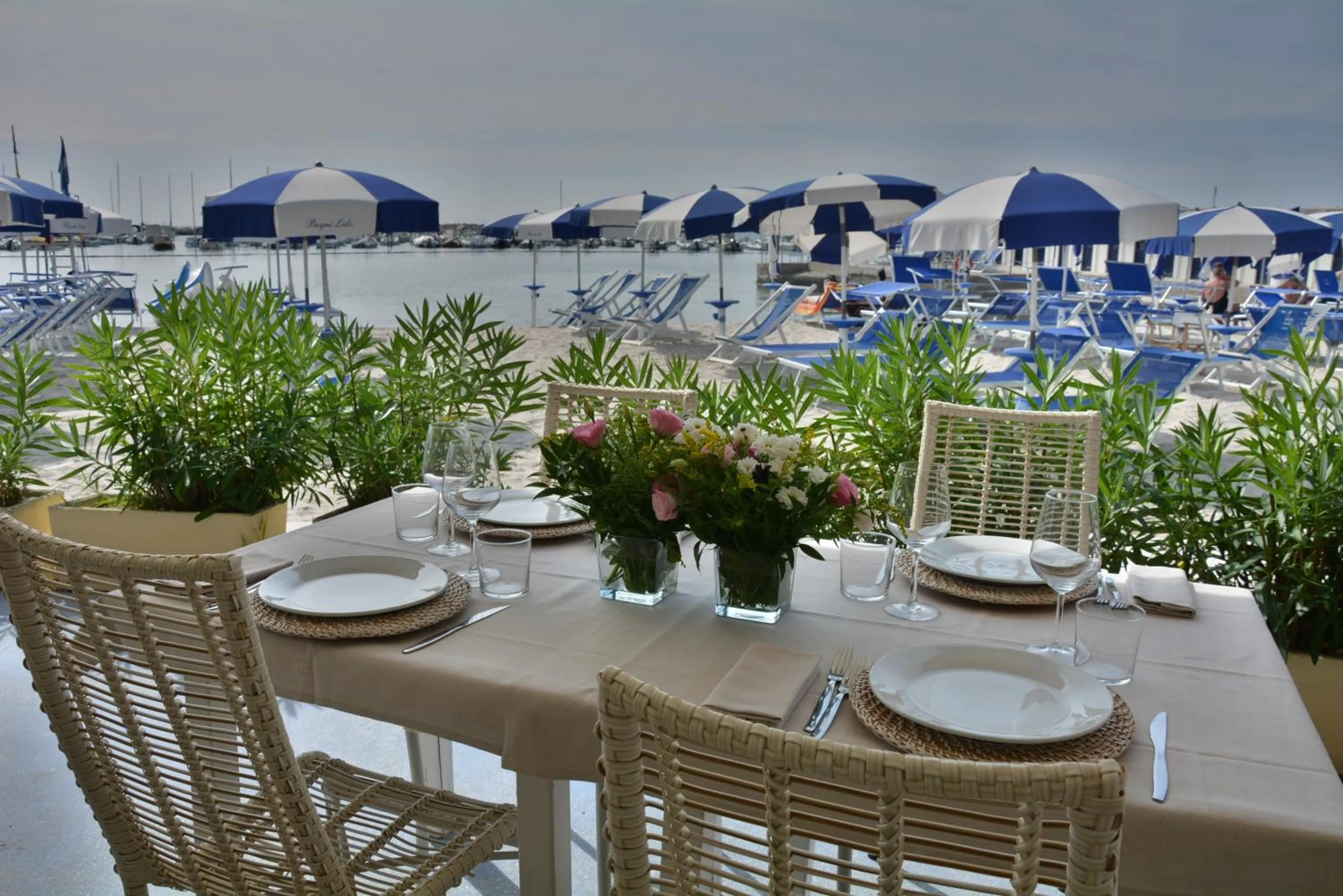 Restaurant/places to eat in Hotel Bagni Lido