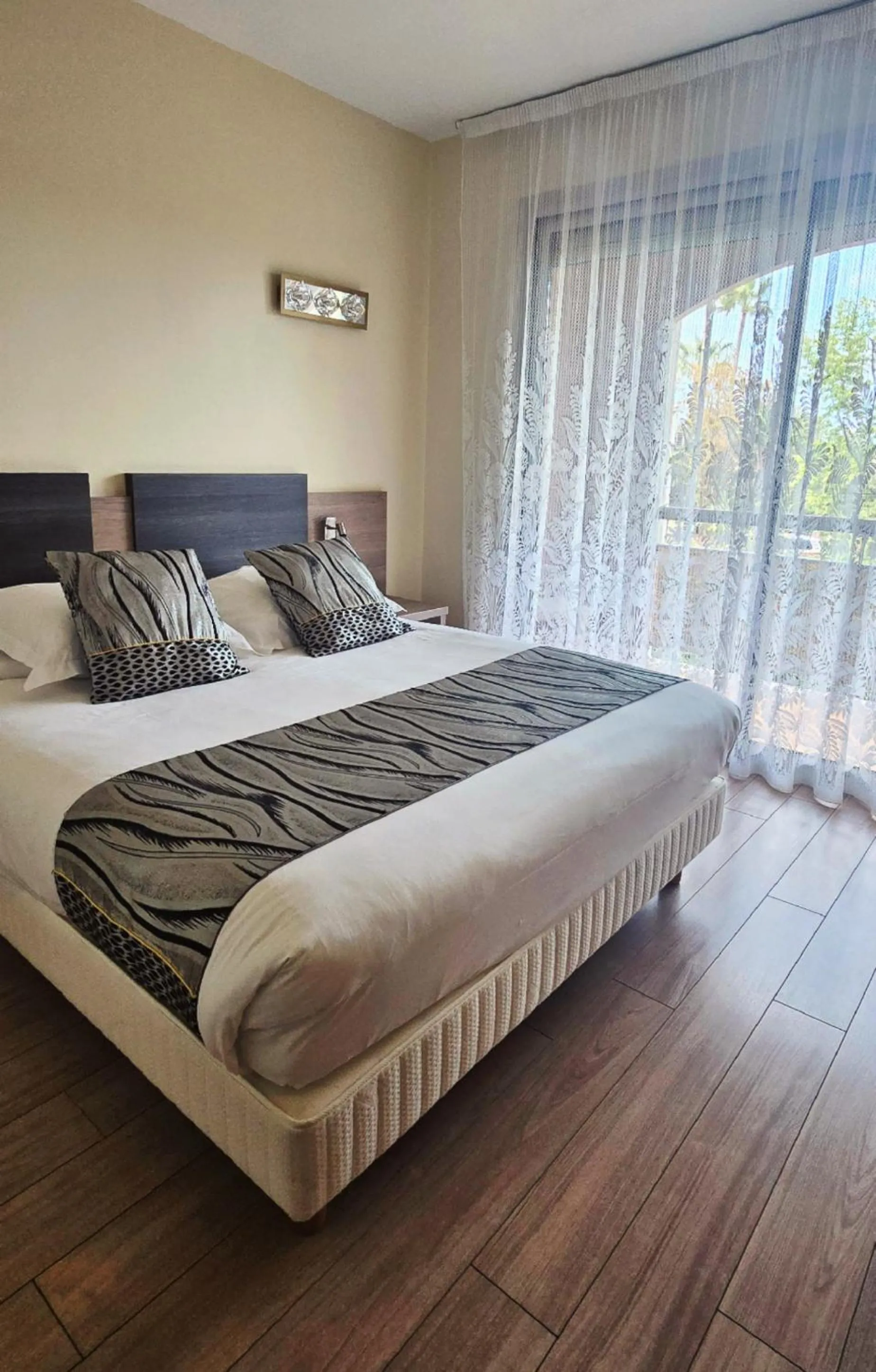 Bed in Hotel Poretta