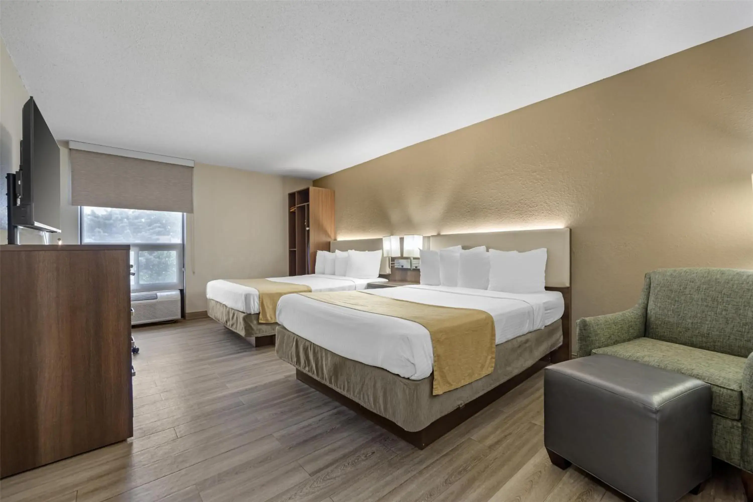 Queen Room with Two Queen Beds - Non-Smoking in Best Western Galaxy Inn Queen Room with Two Queen Beds - Non-Smoking in Best Western Galaxy Inn