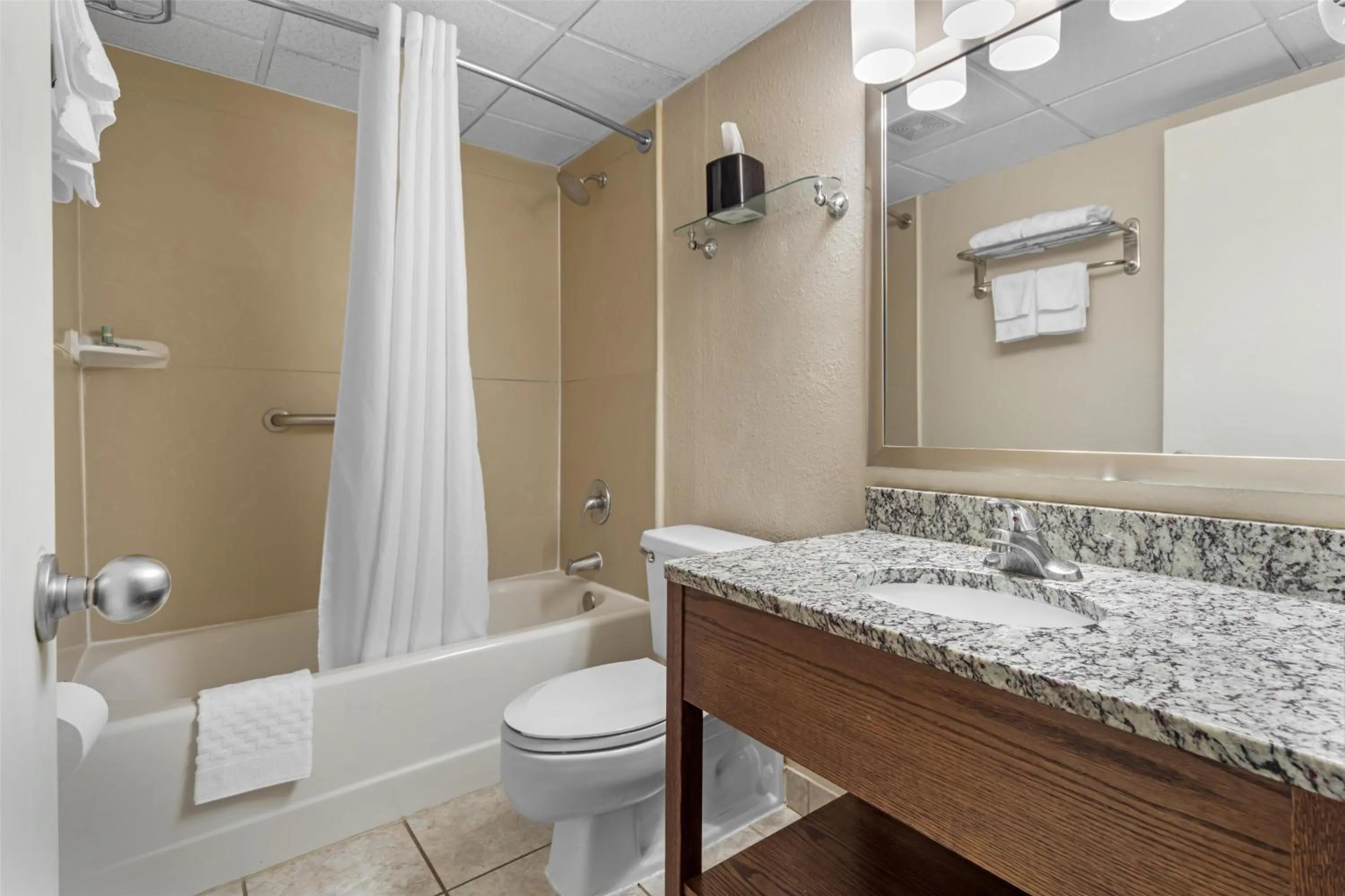 Bathroom in Best Western Galaxy Inn