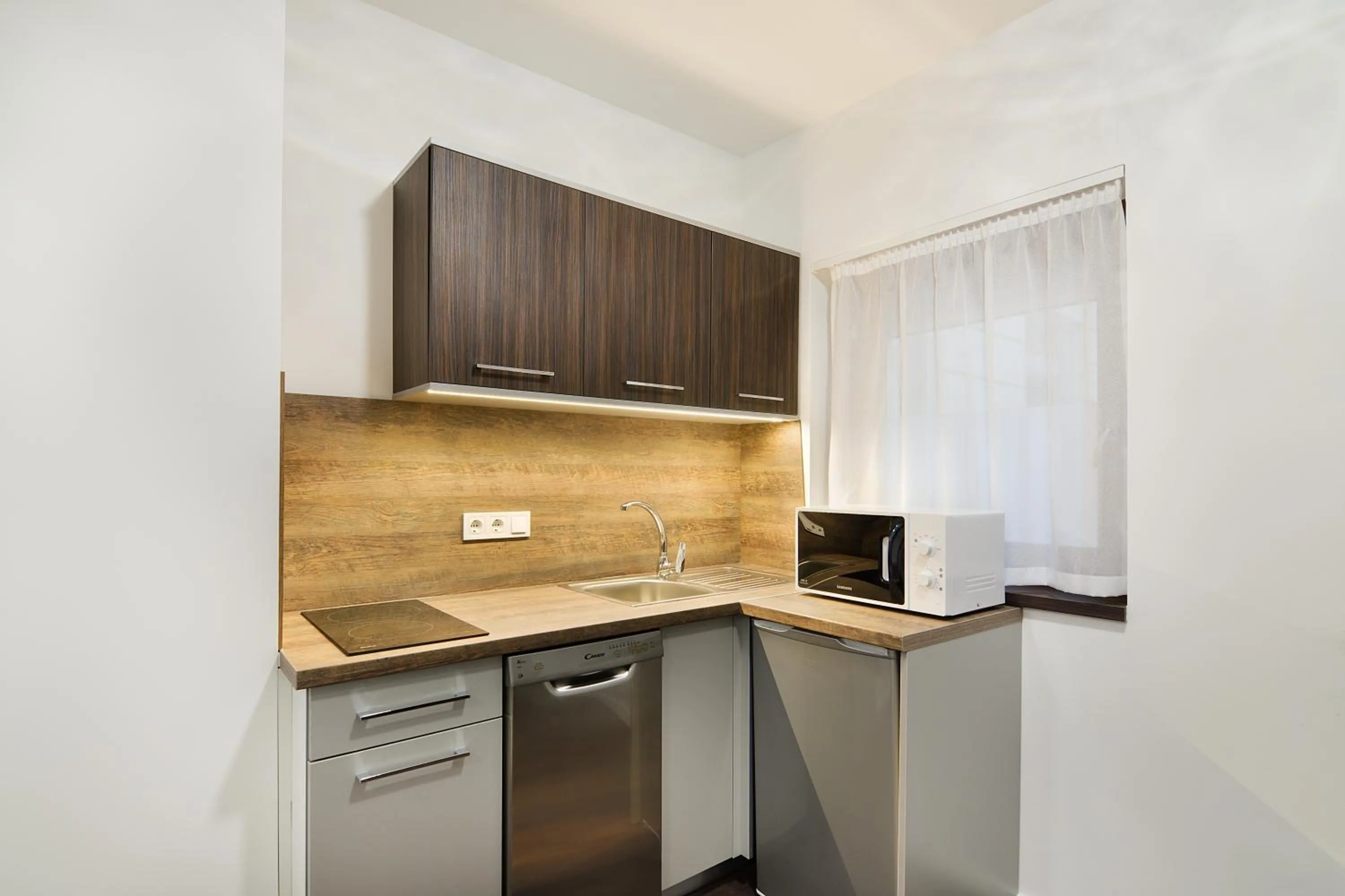 Paulay Downtown Apartments