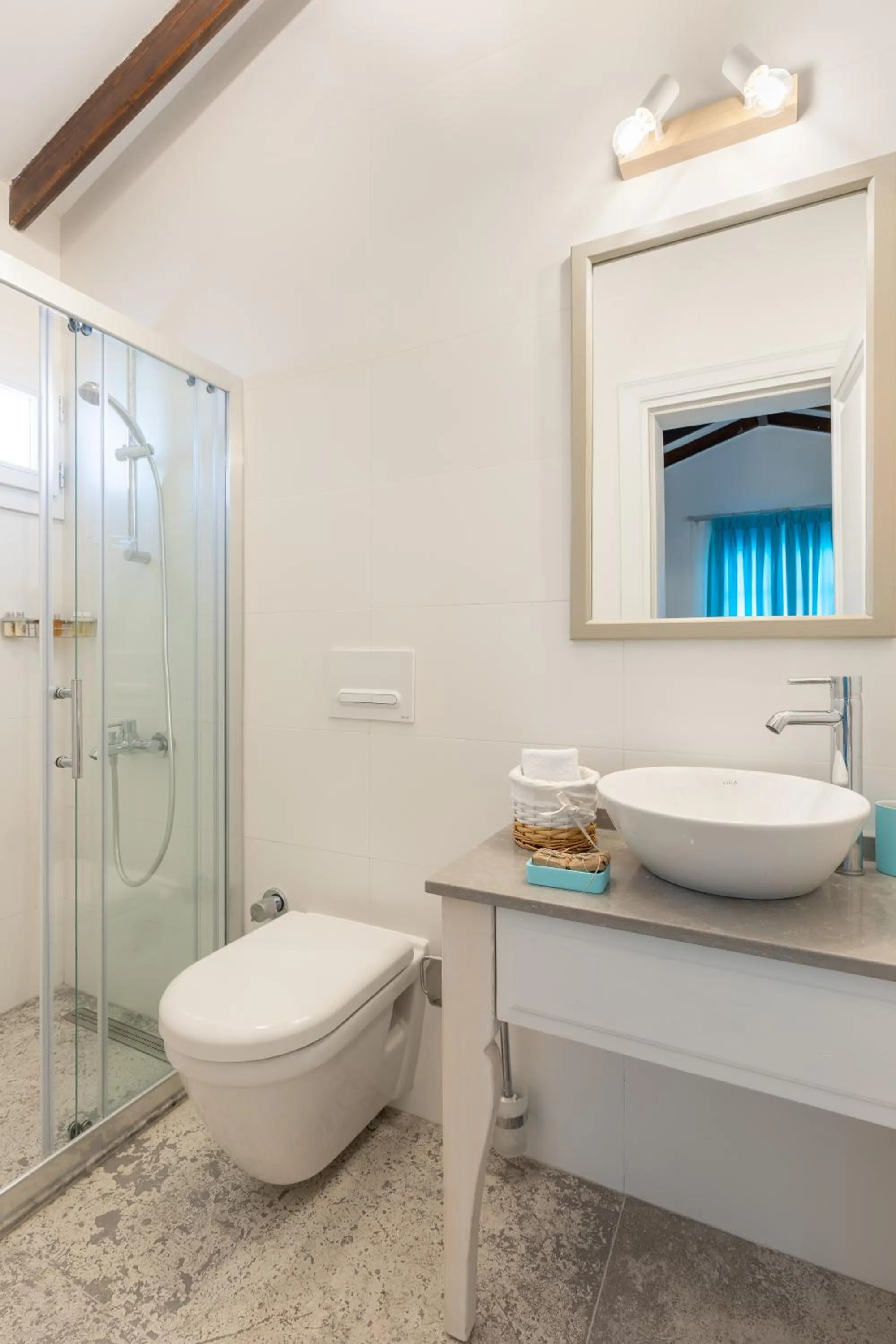 Bathroom in Monza House Otel