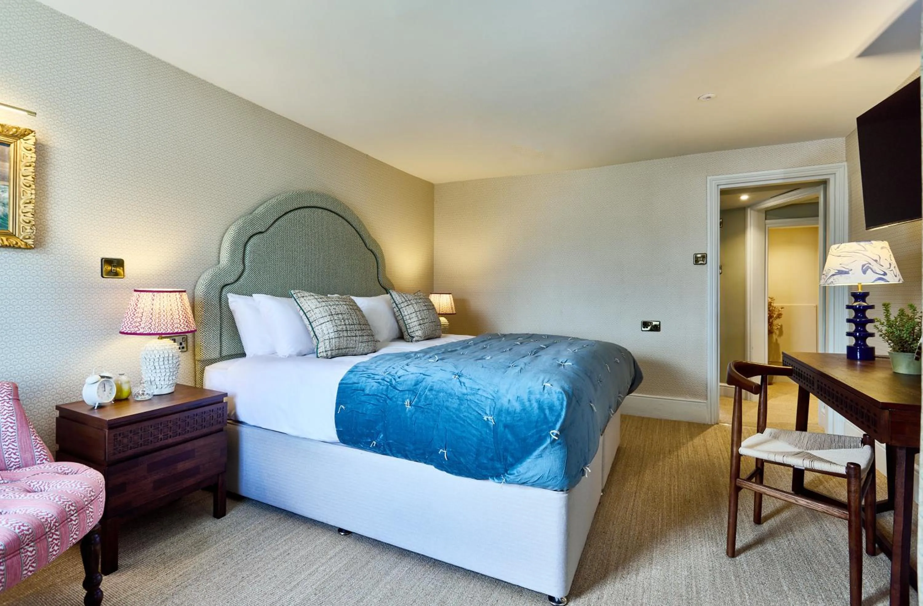 Bed in The Globe Inn