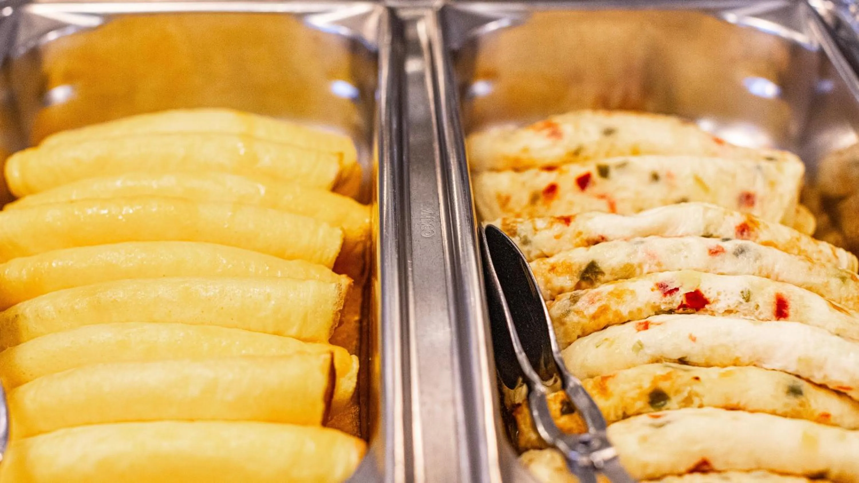 Restaurant/places to eat in Holiday Inn Express & Suites Panama City Beach - Beachfront by IHG