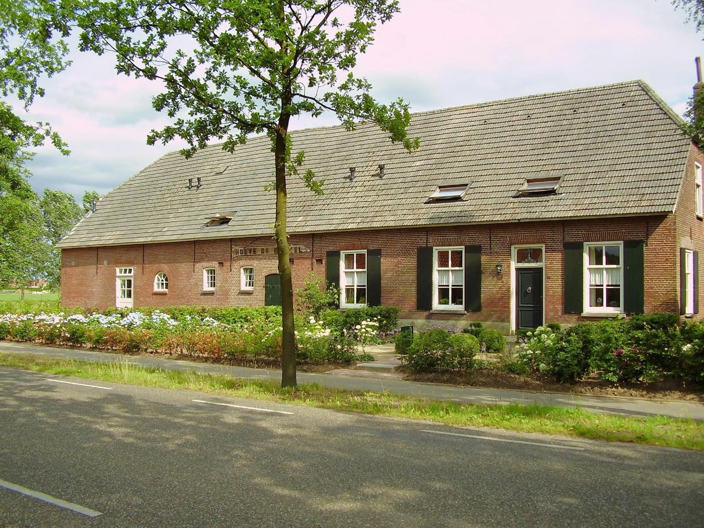 Property building in Hoeve de Mertel