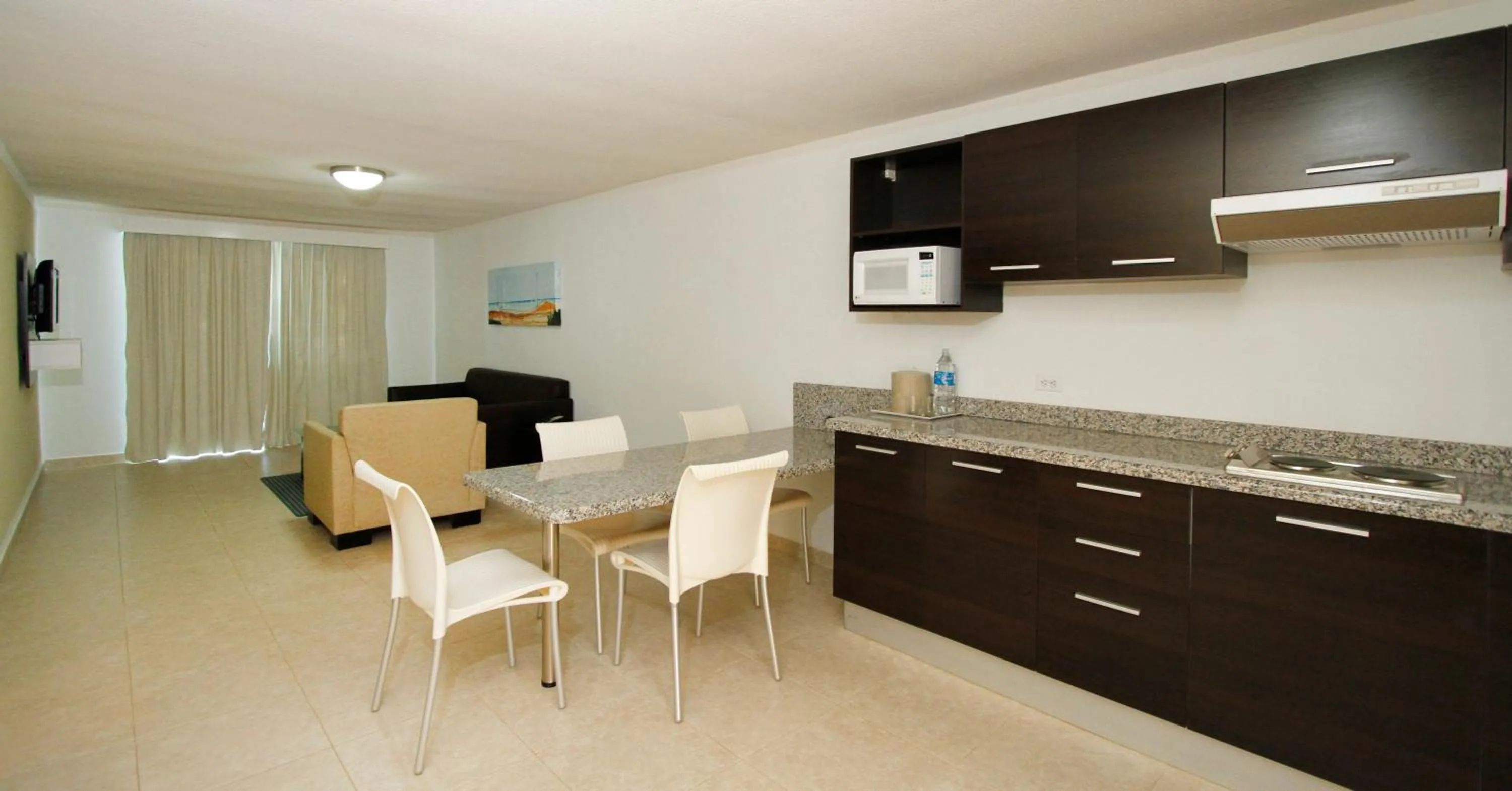 Living room in Club Punta Playa Hotel