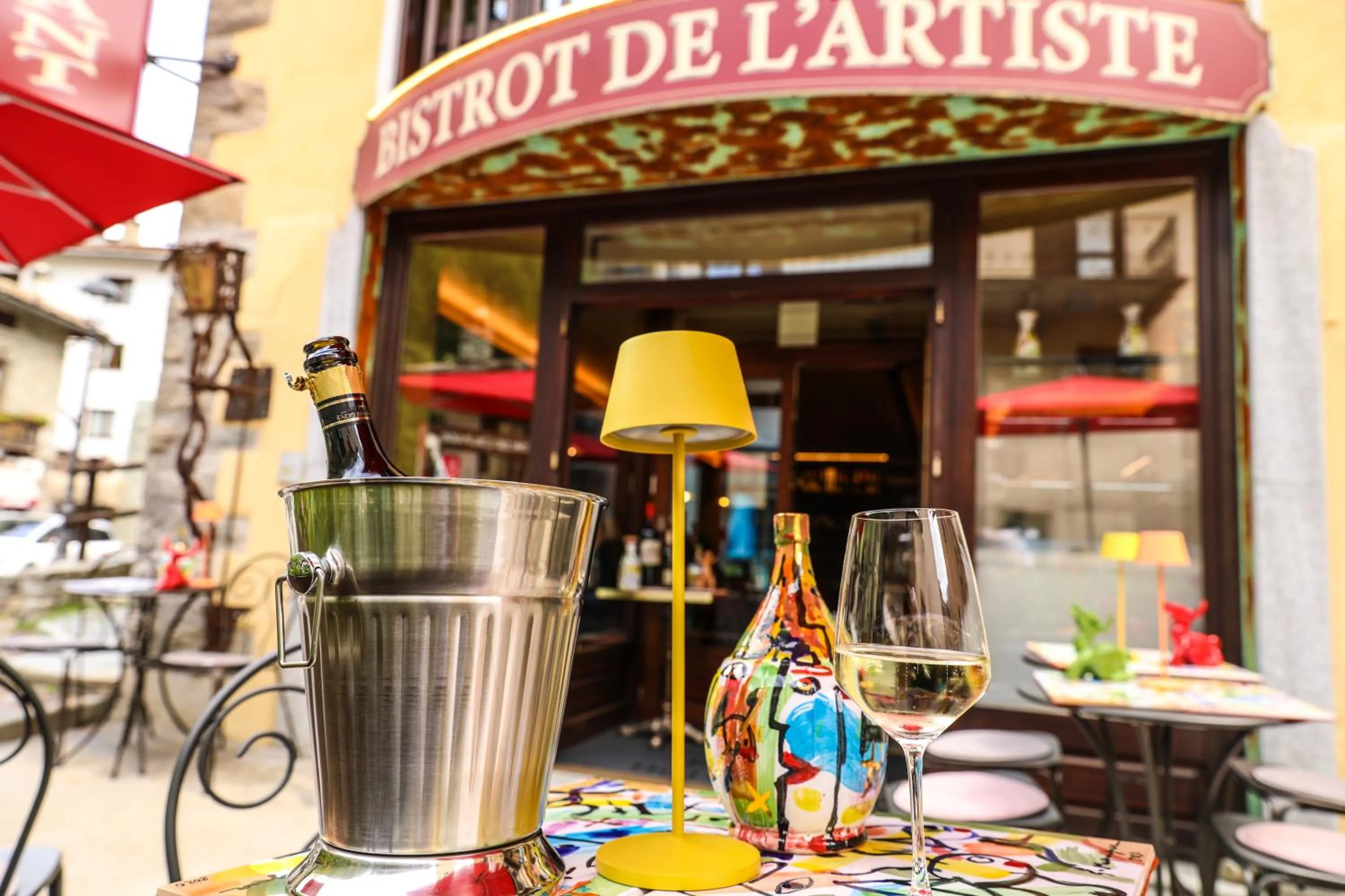 Decorative detail in Art Apartments Alpine Residence