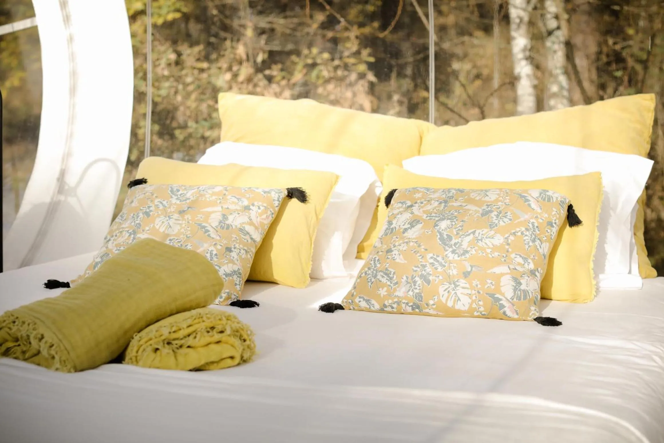 Bed in Les Bulles De Bordeaux