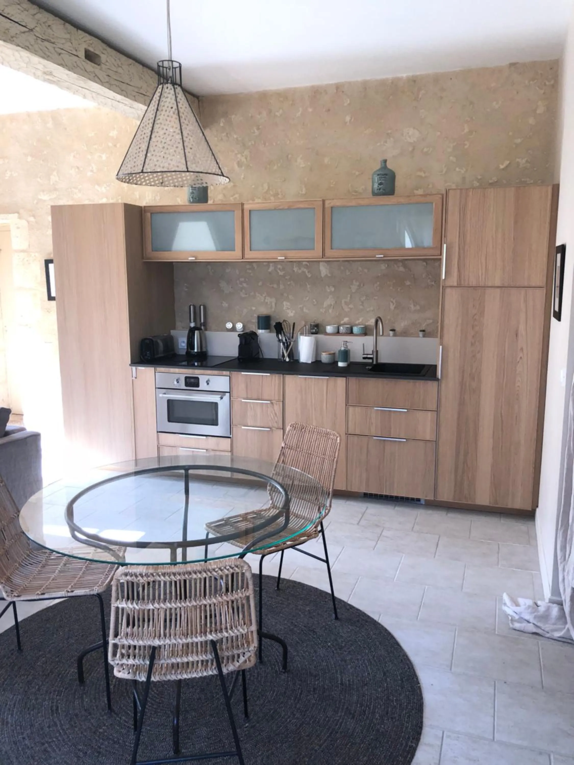 kitchen in Les Bulles De Bordeaux