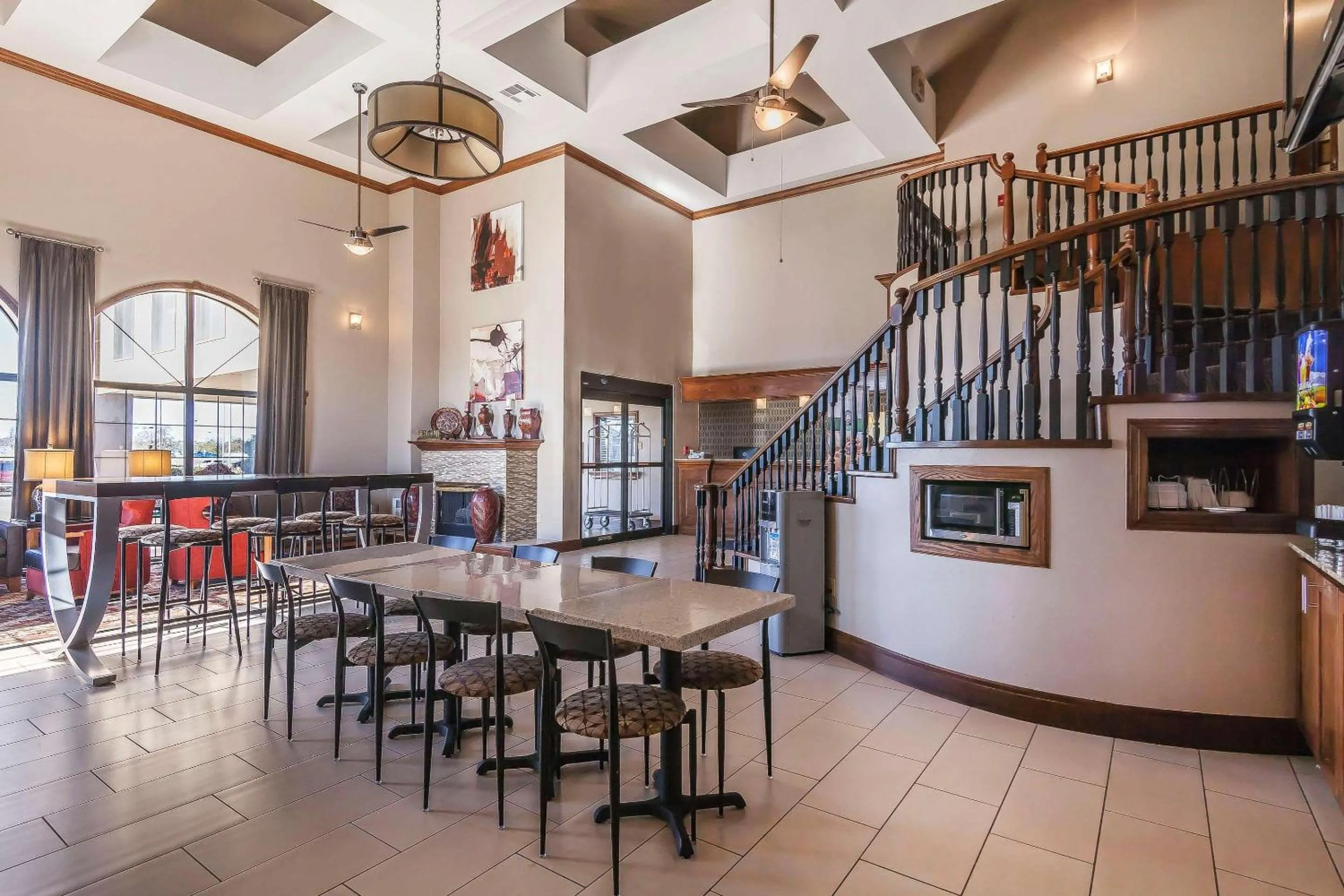 Restaurant/places to eat in Quality Inn & Suites Owasso US-169