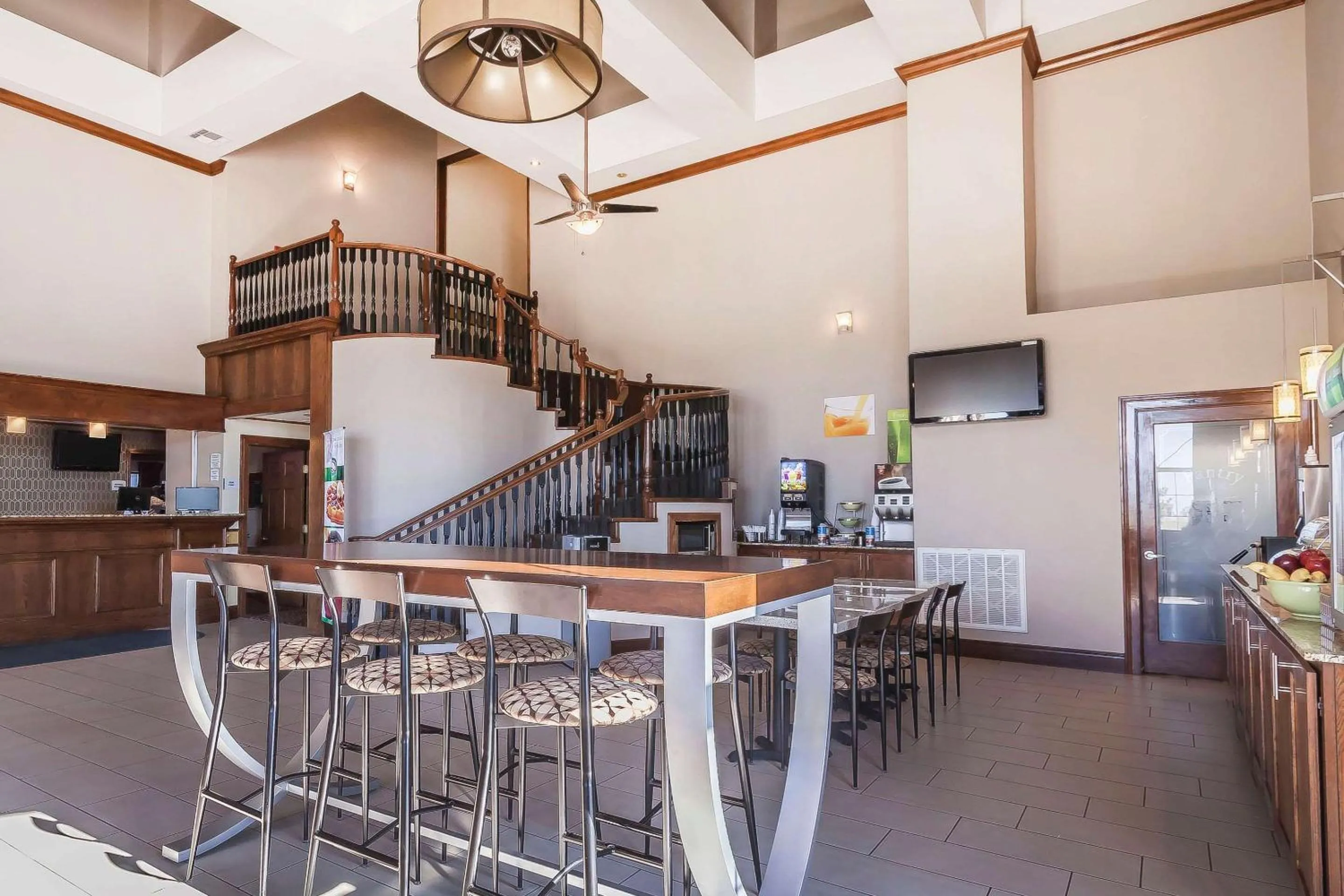 Restaurant/places to eat in Quality Inn & Suites Owasso US-169