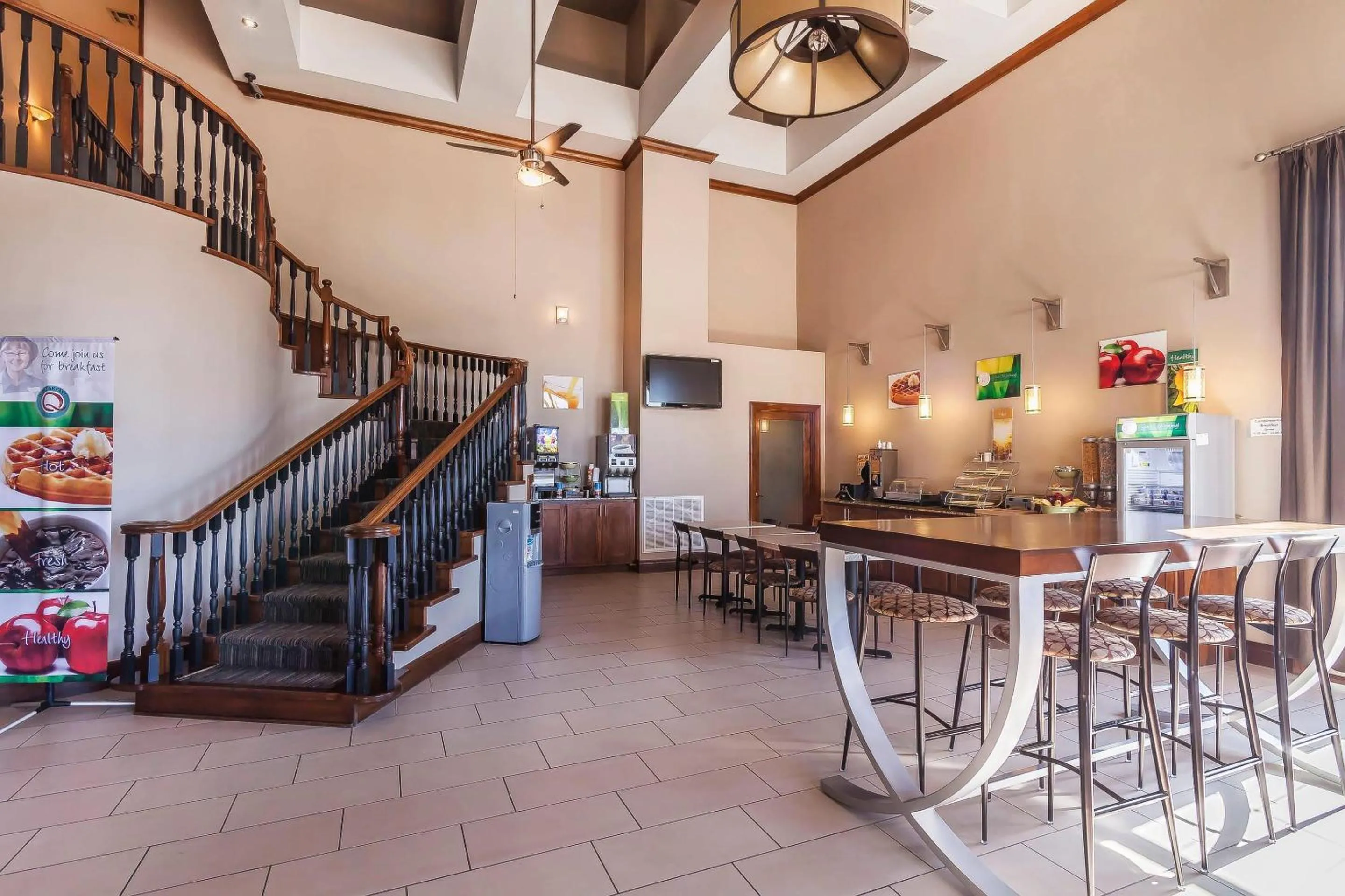 Breakfast in Quality Inn & Suites Owasso US-169