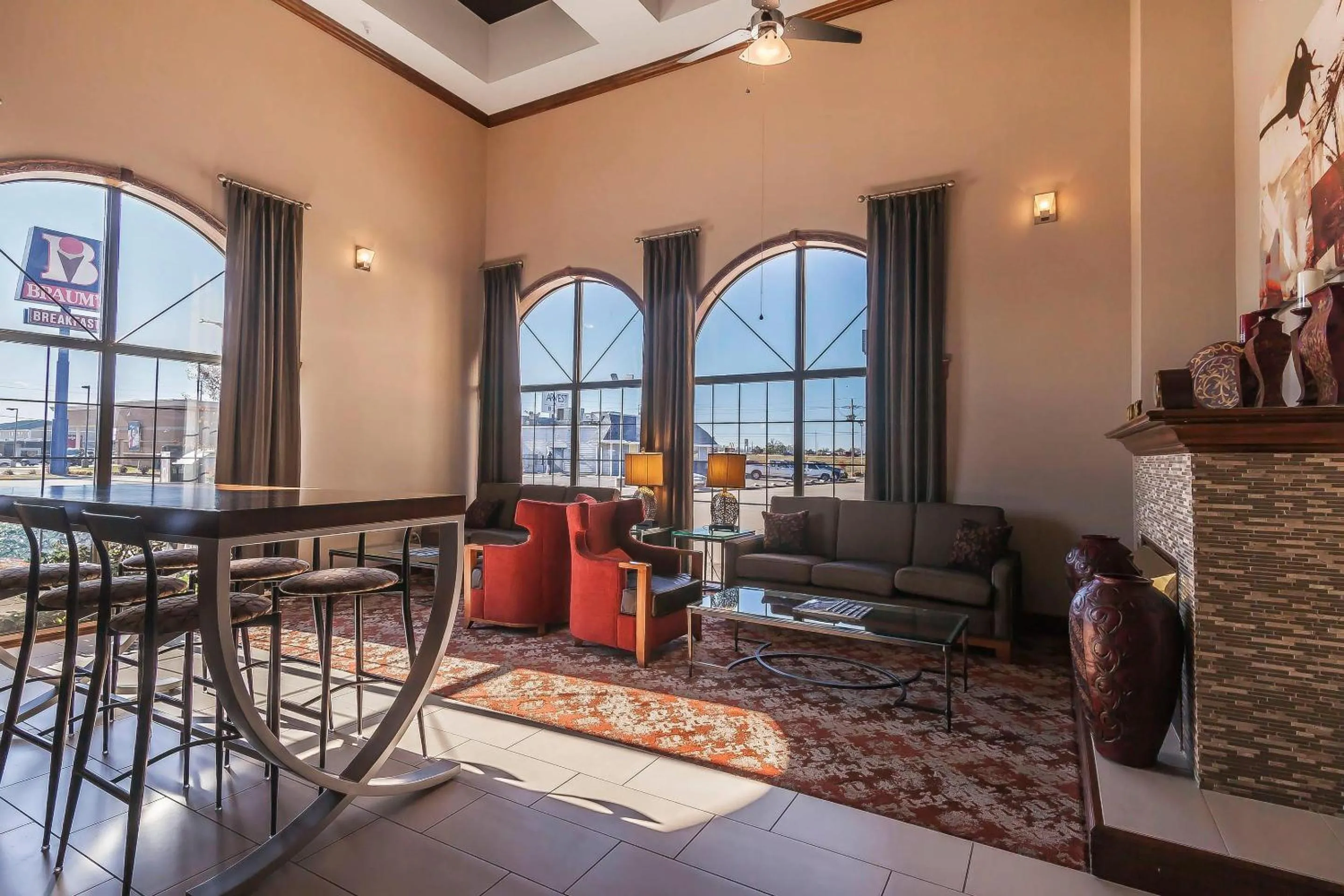 Lobby or reception in Quality Inn & Suites Owasso US-169