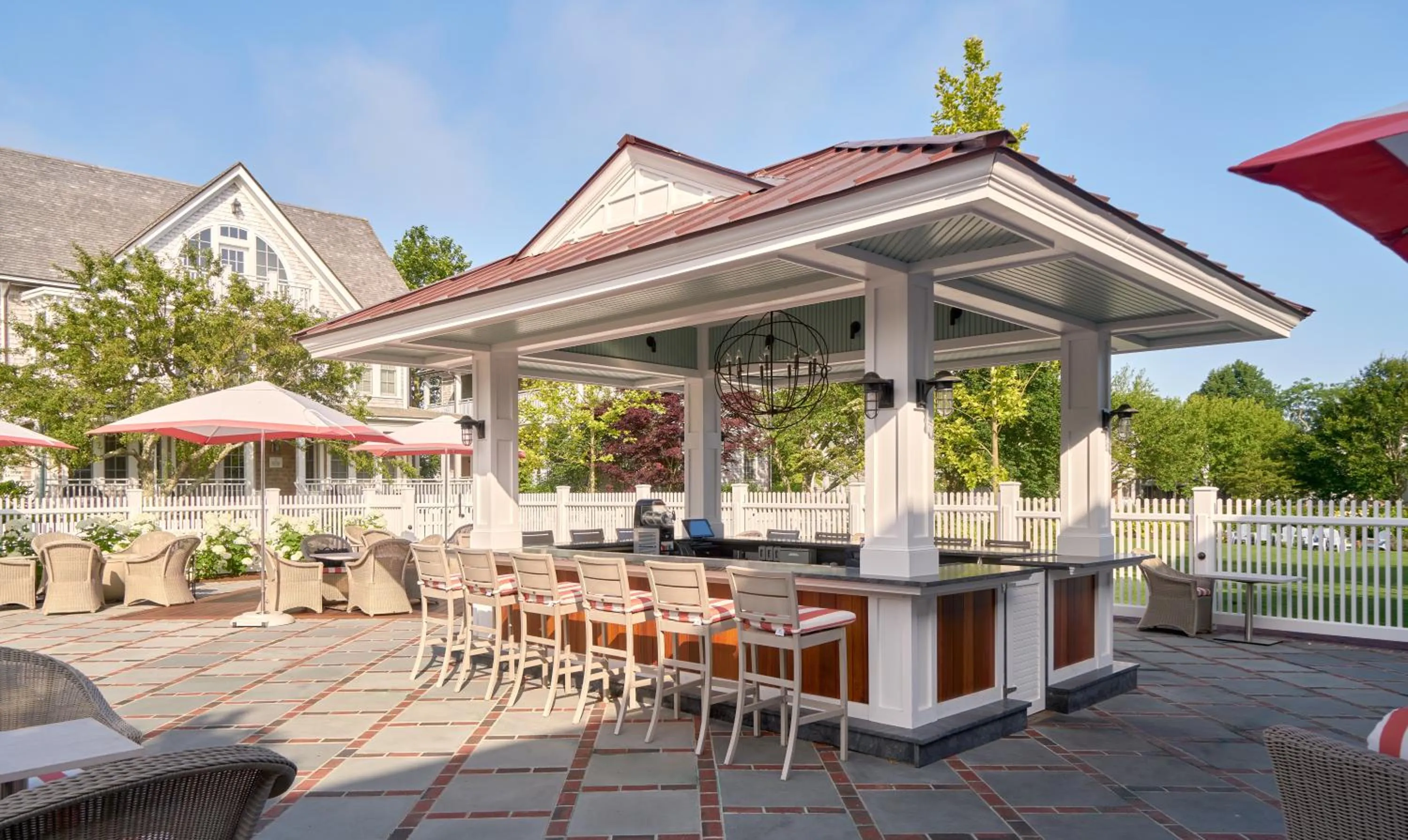 Restaurant/places to eat in Harbor View Hotel