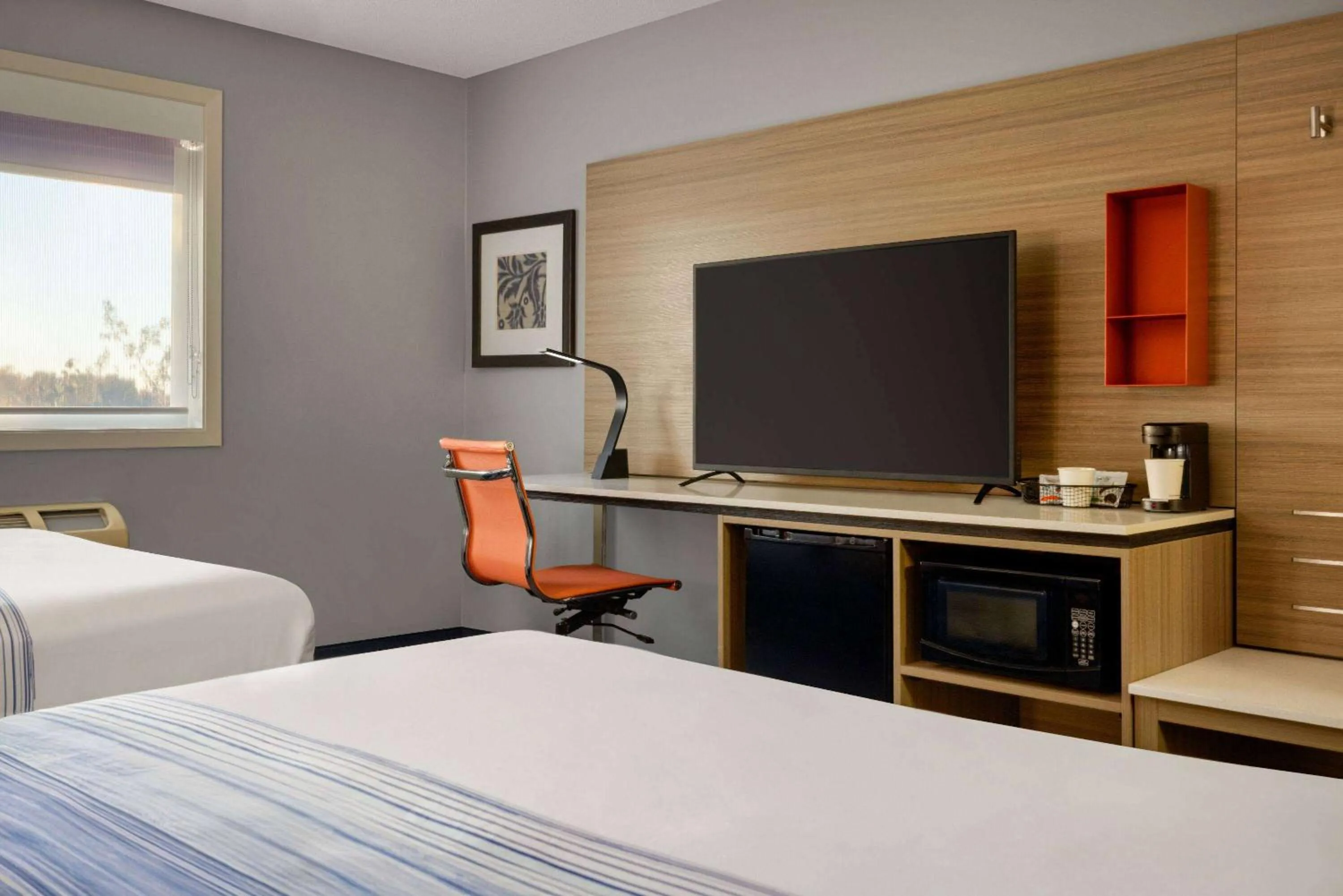 Photo of the whole room, Bed in AmericInn by Wyndham Inver Grove Heights Minneapolis