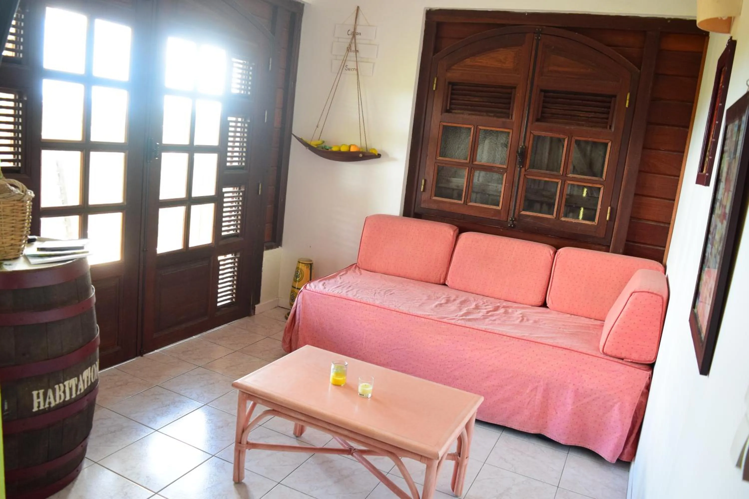 Living room in Chez Karine & Harold