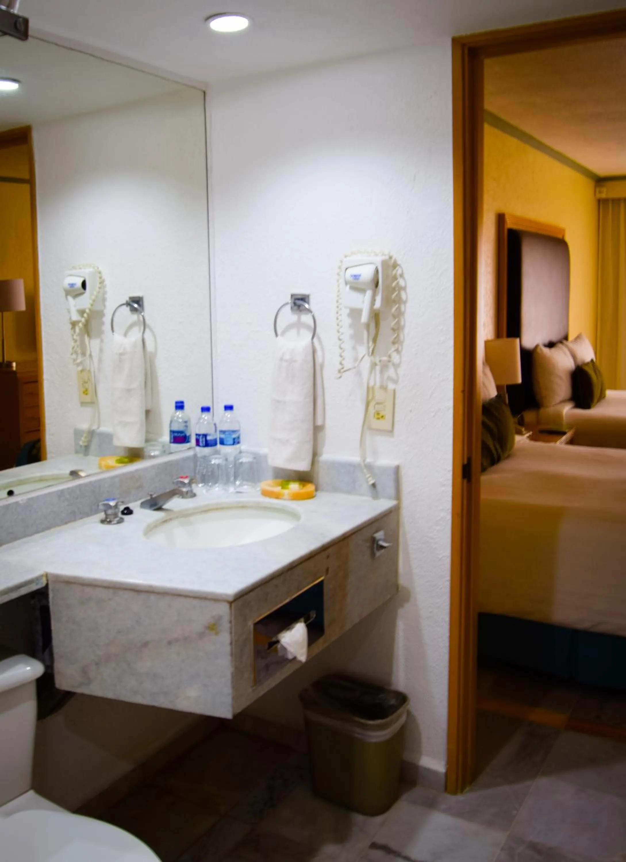 Bathroom, Bed in Samba Vallarta All Inclusive