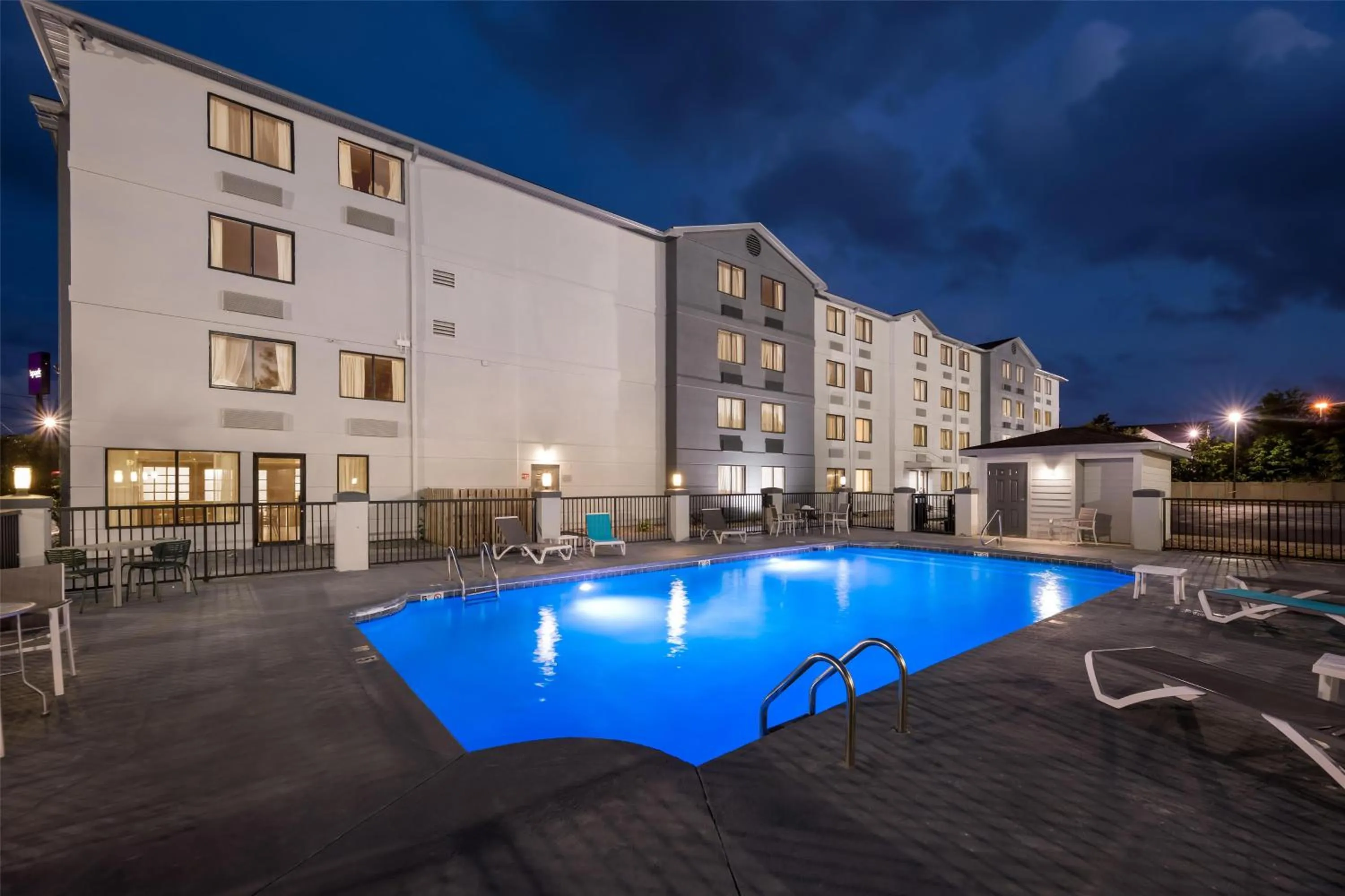 Pool view in Spark By Hilton Biloxi Ocean Springs