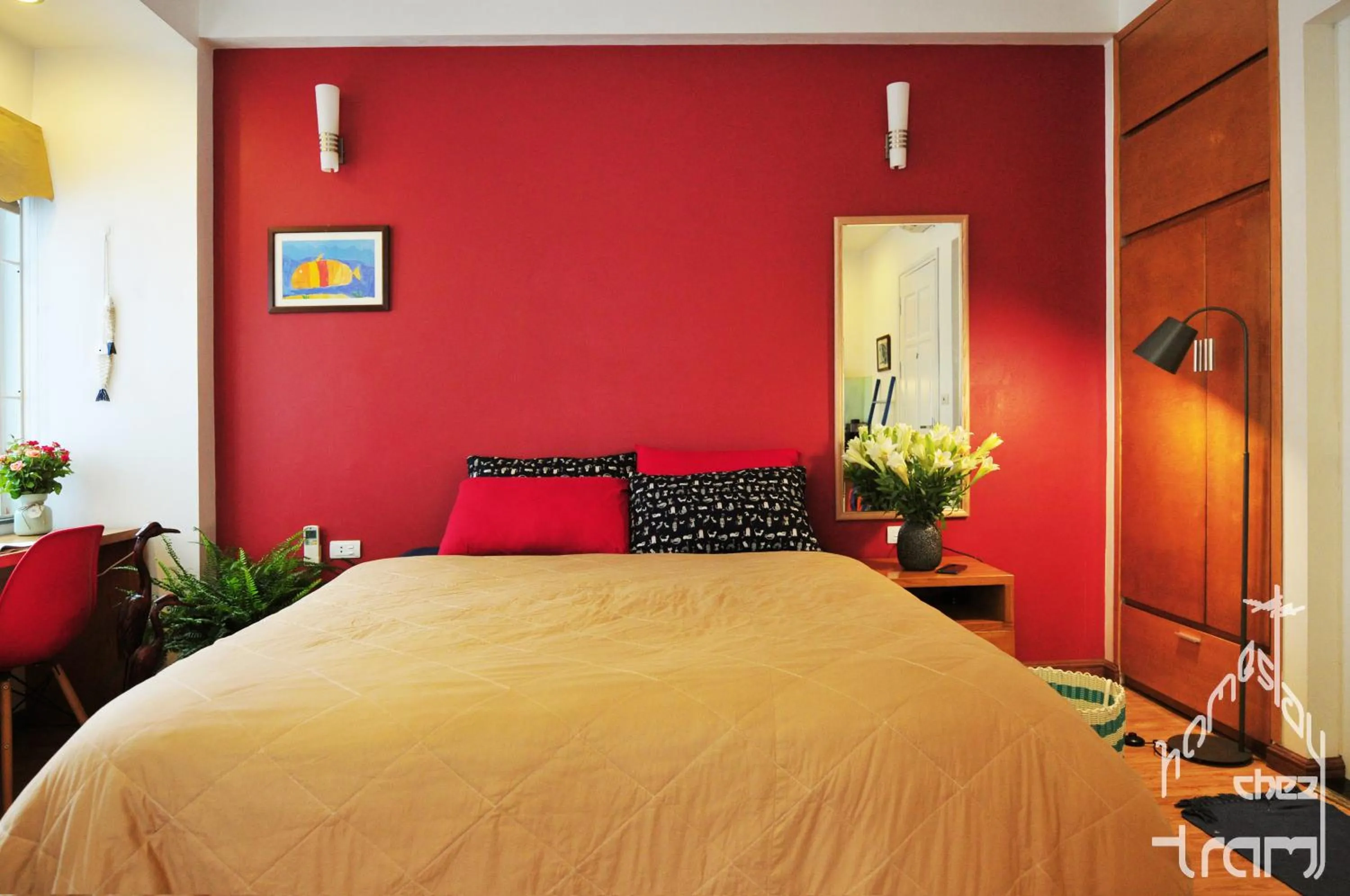 Photo of the whole room, Bed in Chez Tram Homestay