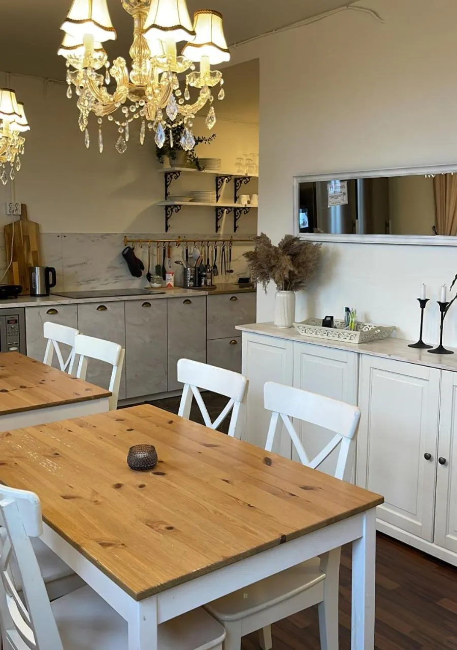 Communal kitchen in Crafoord Place Hostel