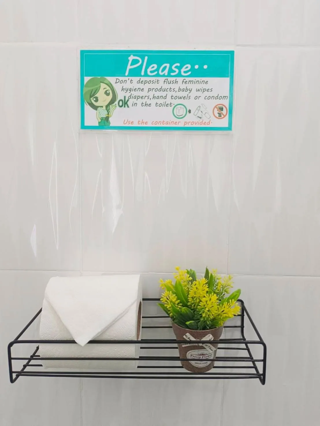 Bathroom in Phannarai House