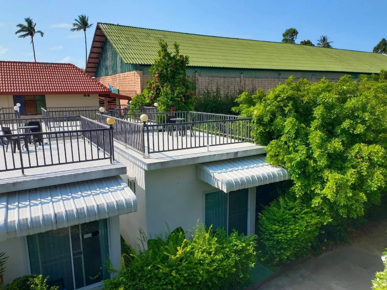 Inner courtyard view in Phannarai House