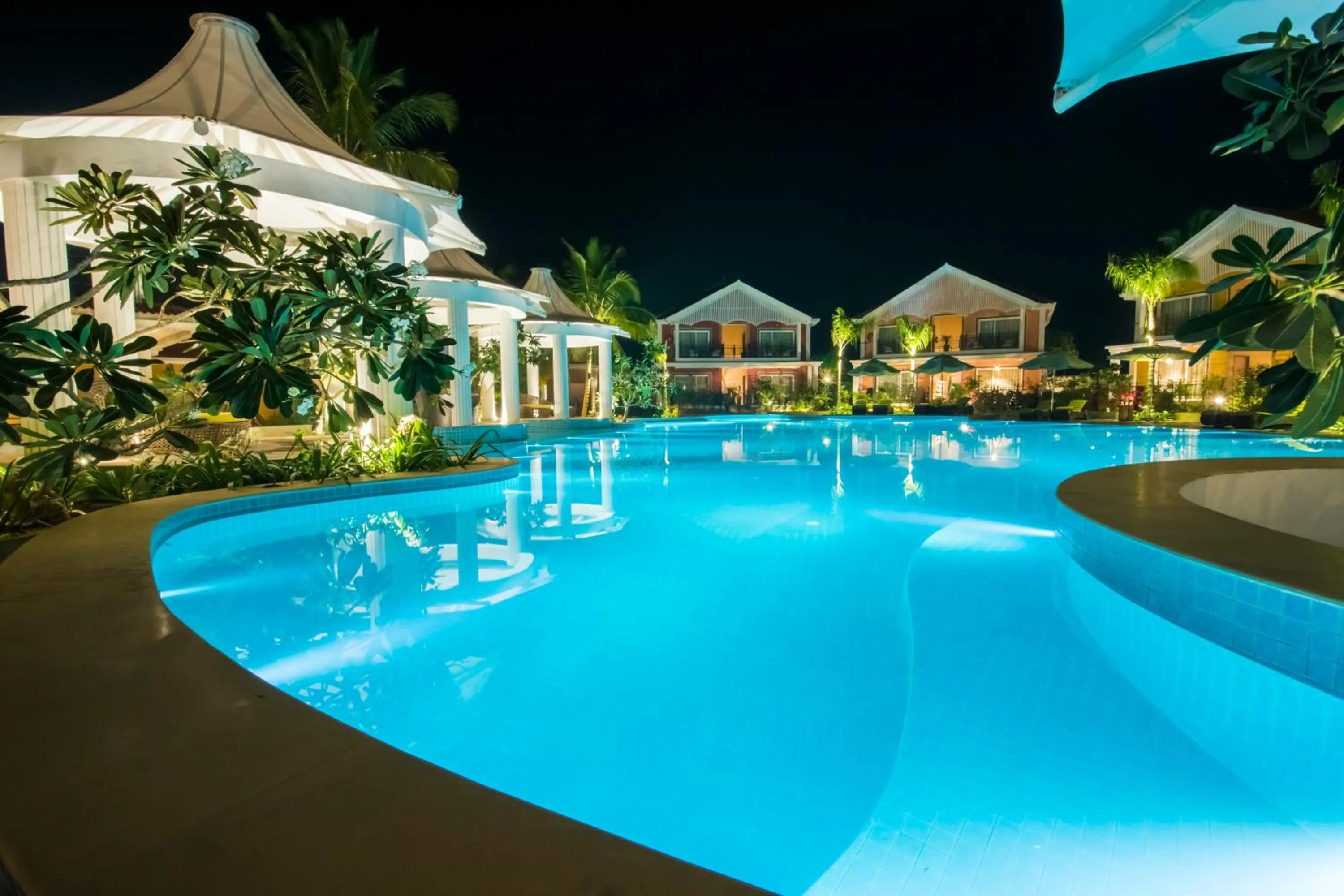 Property building in Swosti Chilika Resort