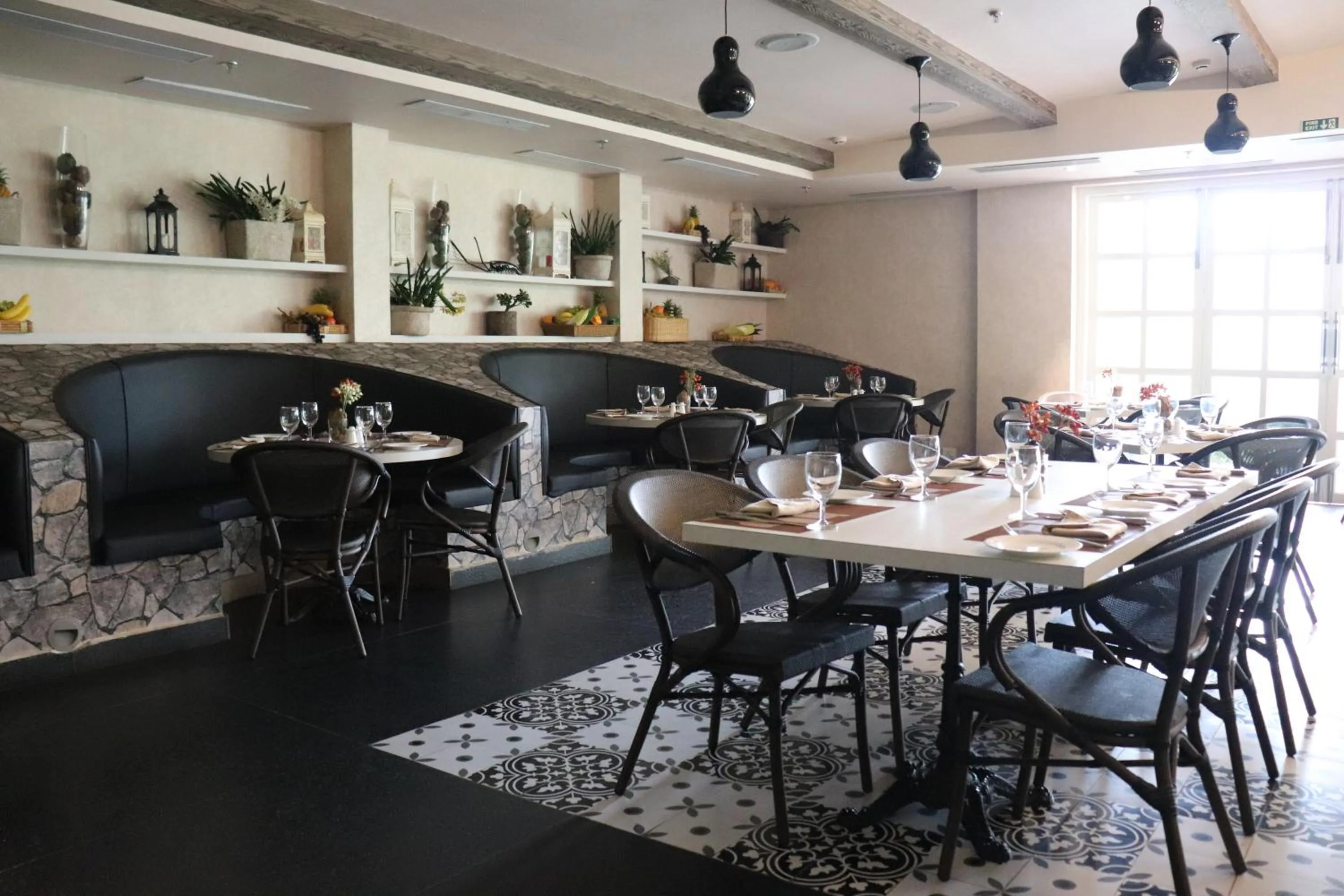 Restaurant/places to eat in Swosti Chilika Resort