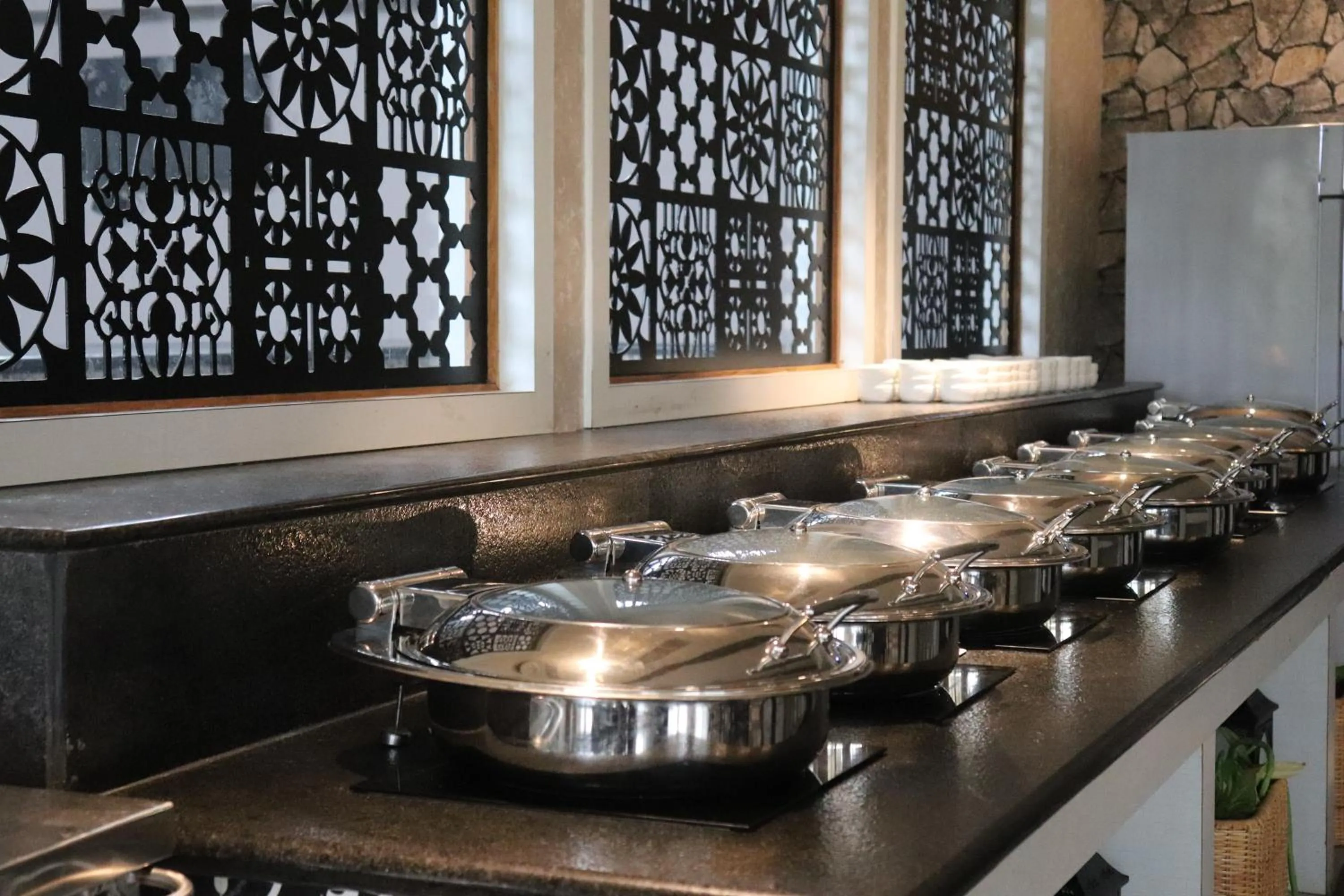 Restaurant/places to eat in Swosti Chilika Resort