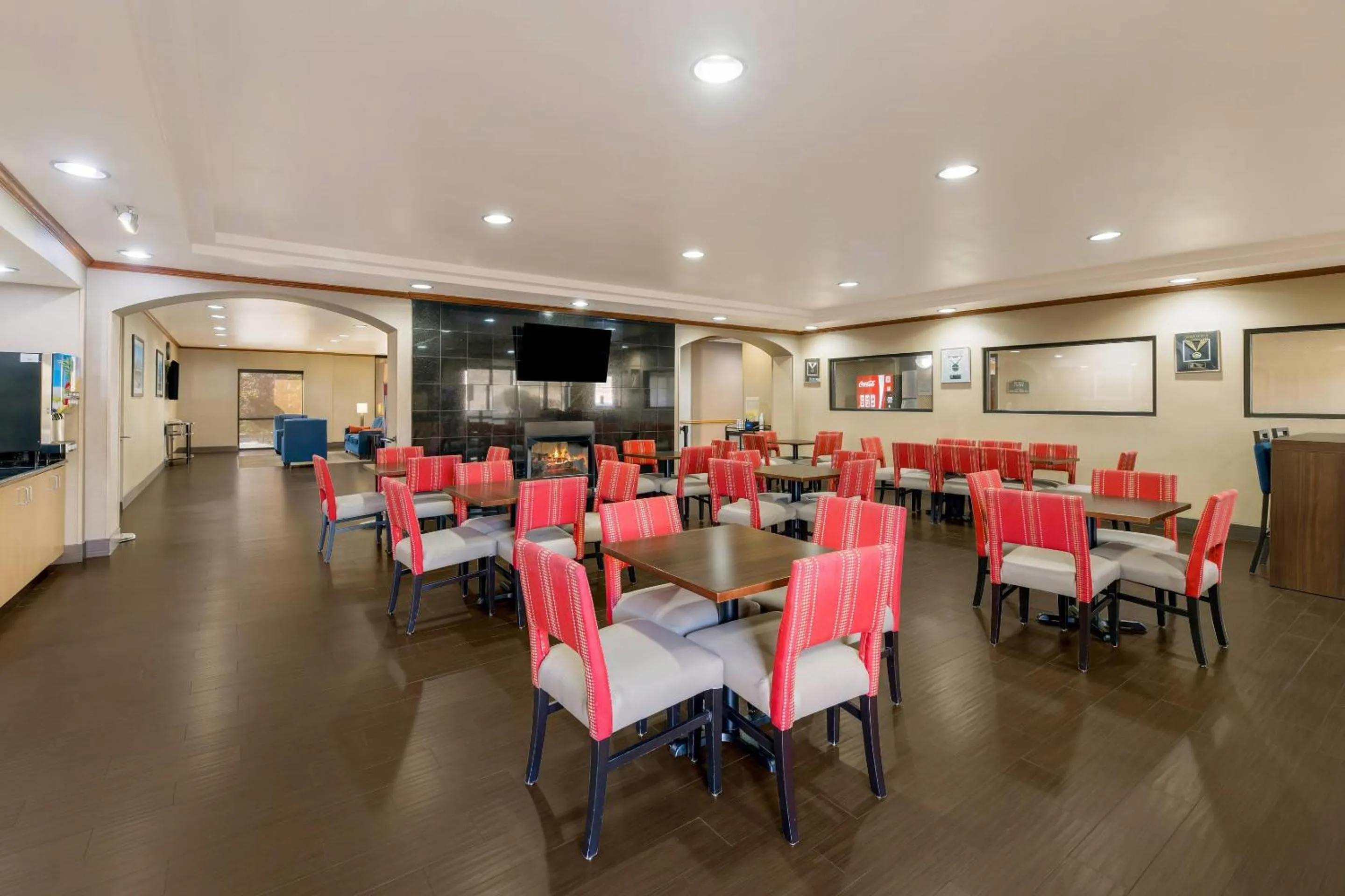 Breakfast in Comfort Suites El Paso West