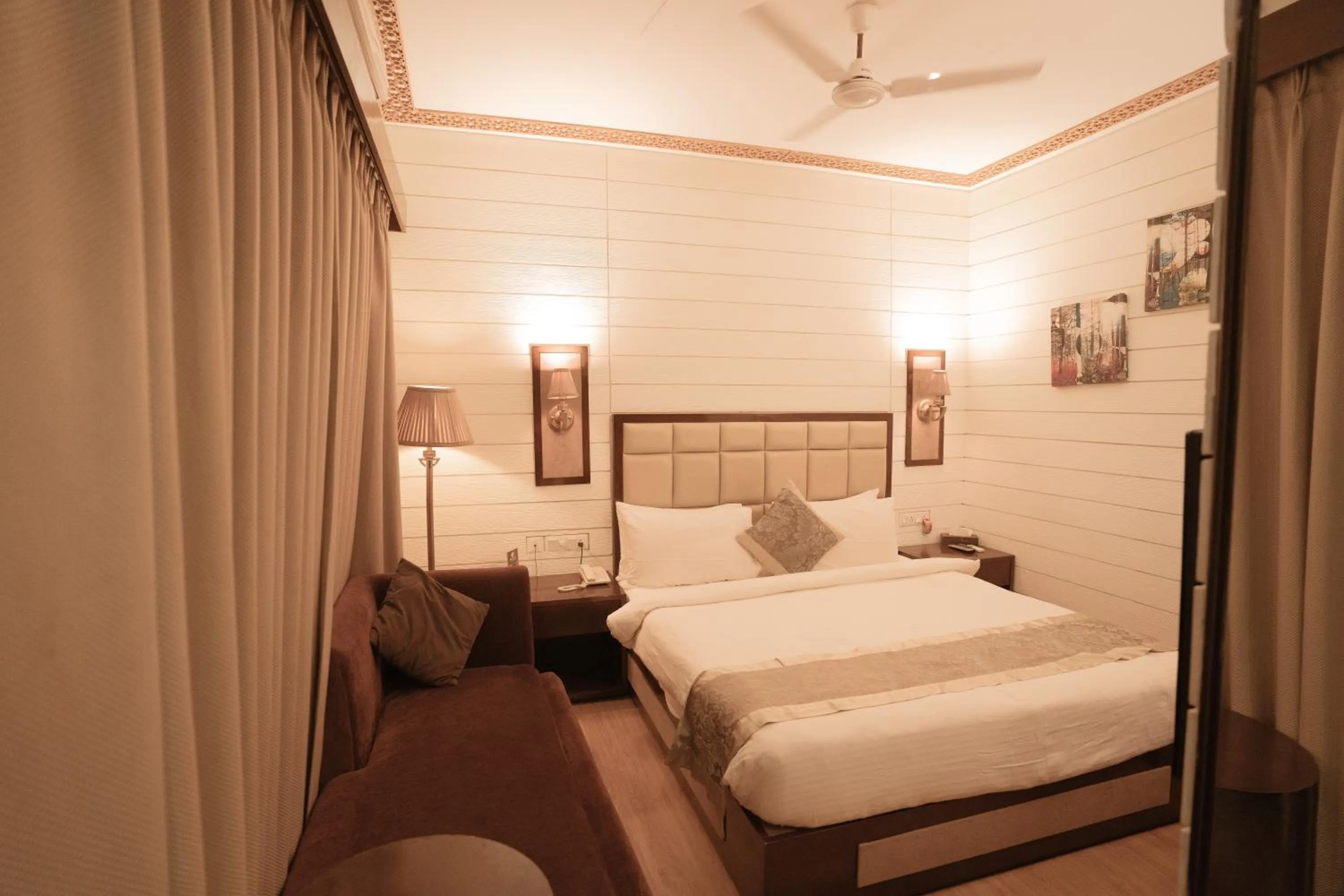 Bedroom, Bed in Sinon Baga Retreat