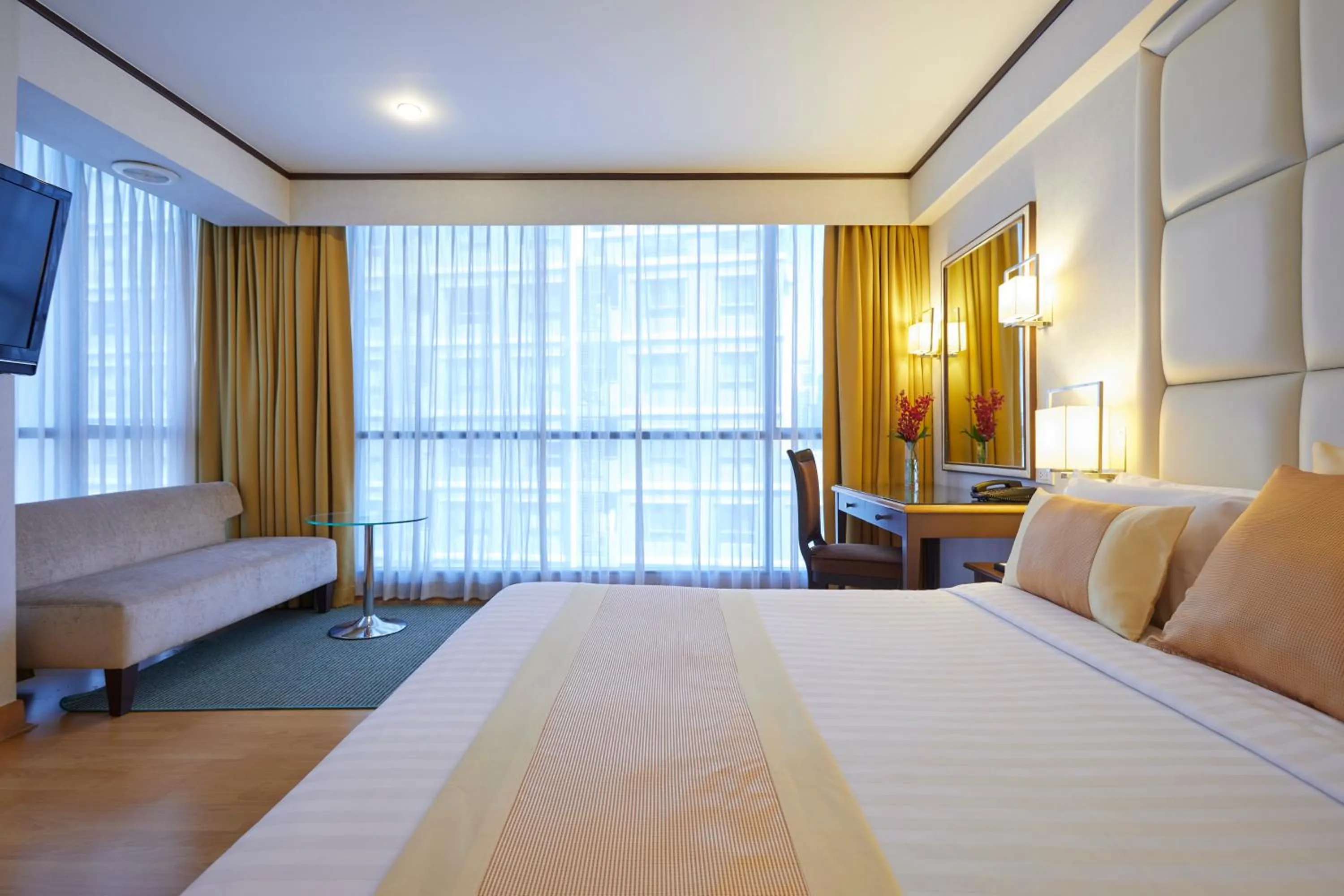 Bed in The Four Wings Hotel Bangkok