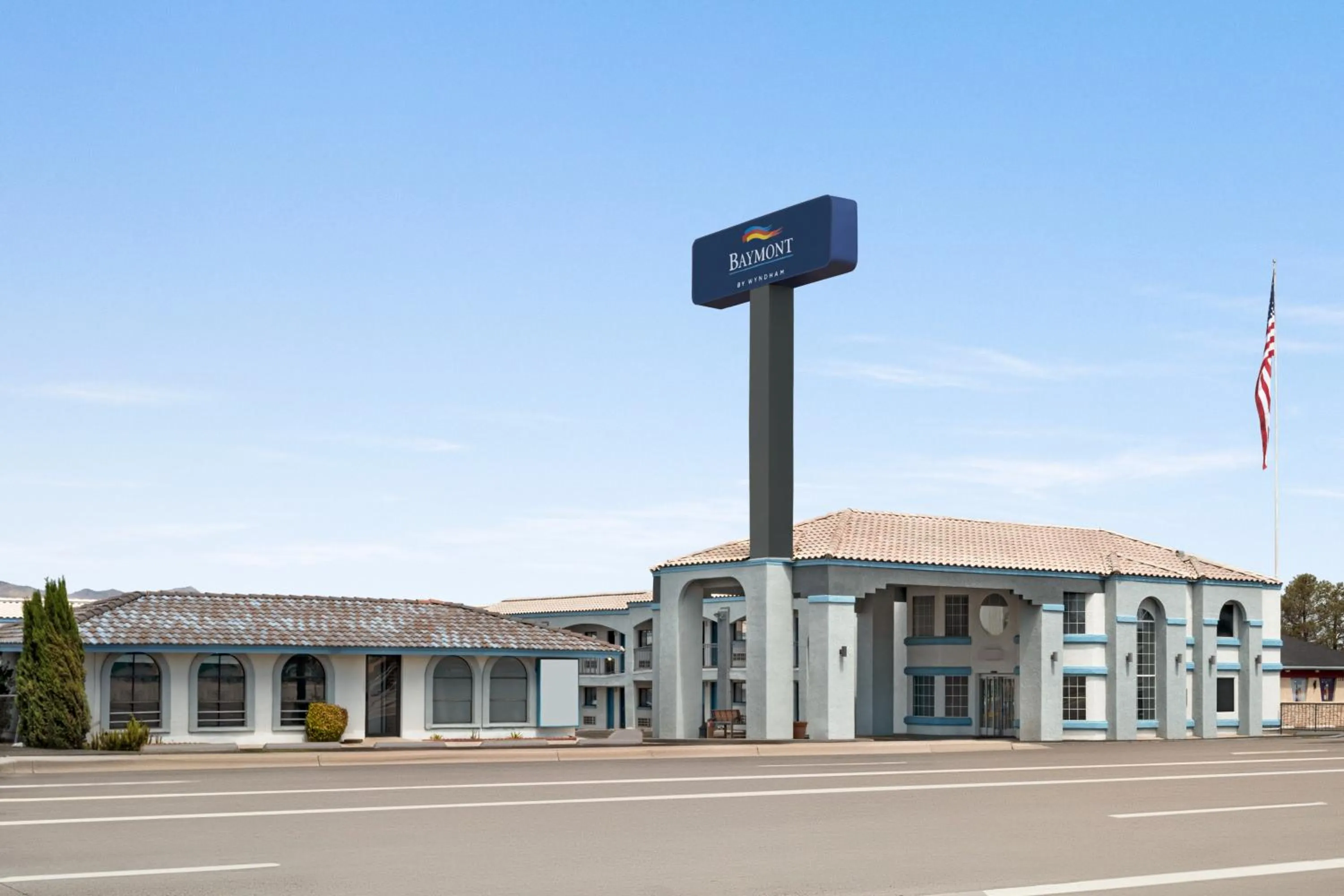 Property building in Baymont by Wyndham Kingman