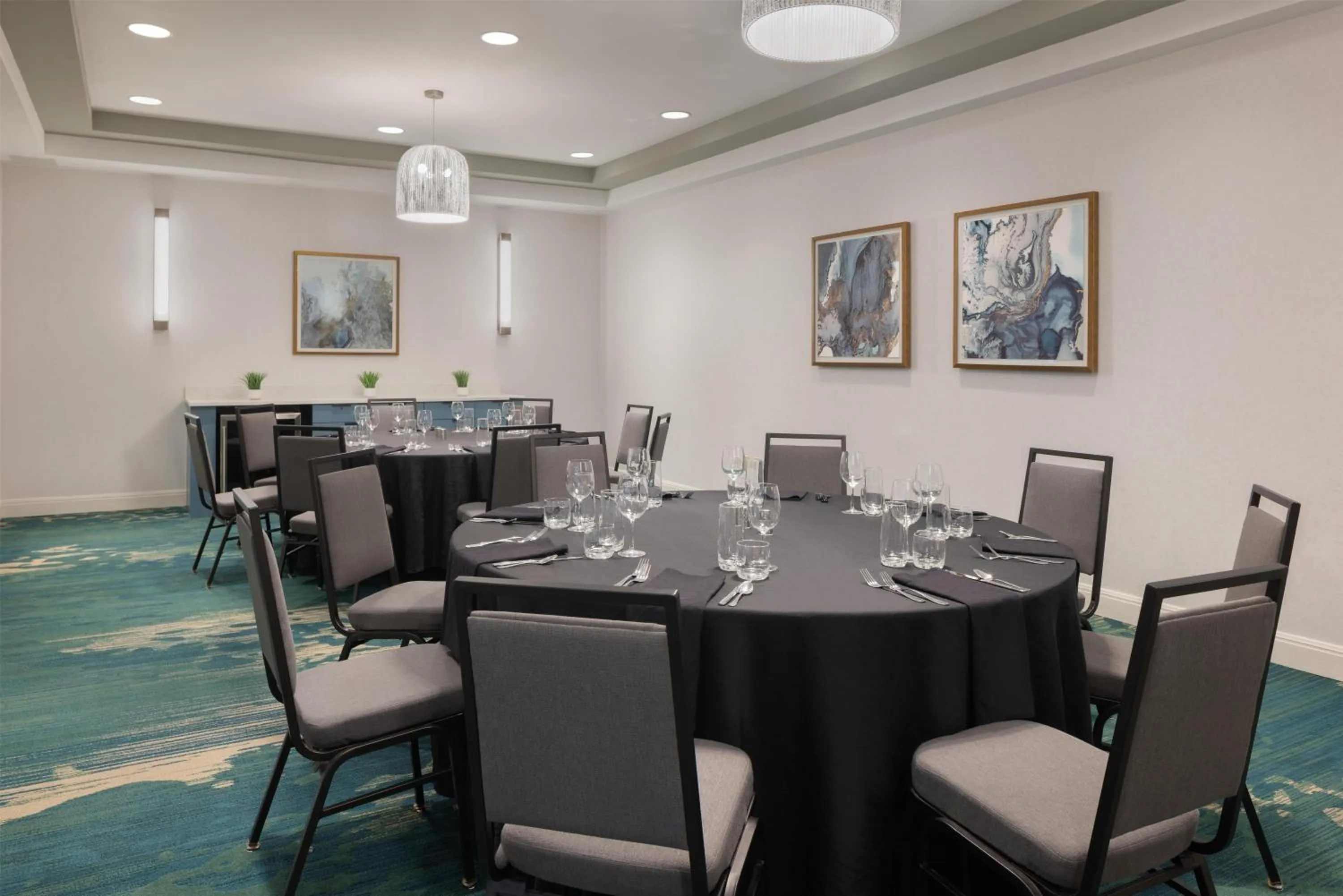 Meeting/conference room in Embassy Suites San Marcos Hotel Conference Center