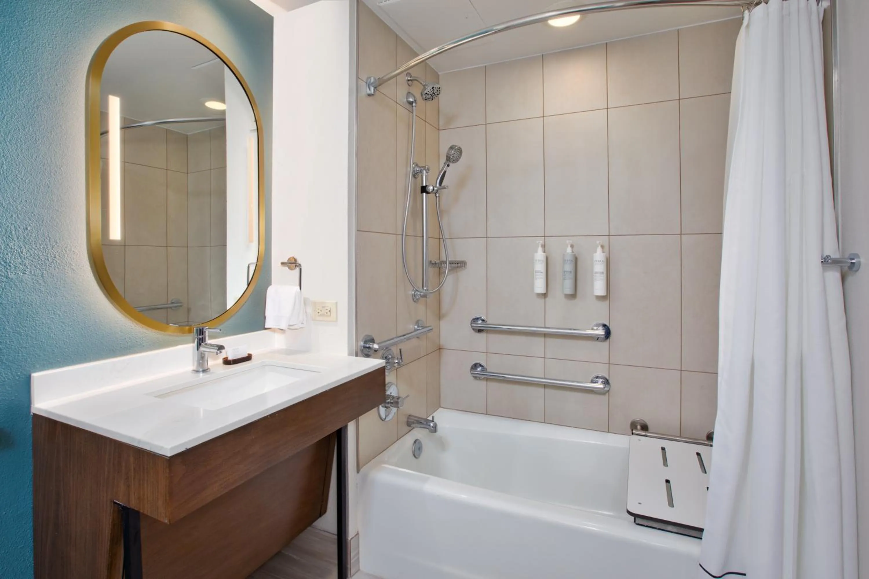 Bathroom in Embassy Suites San Marcos Hotel Conference Center