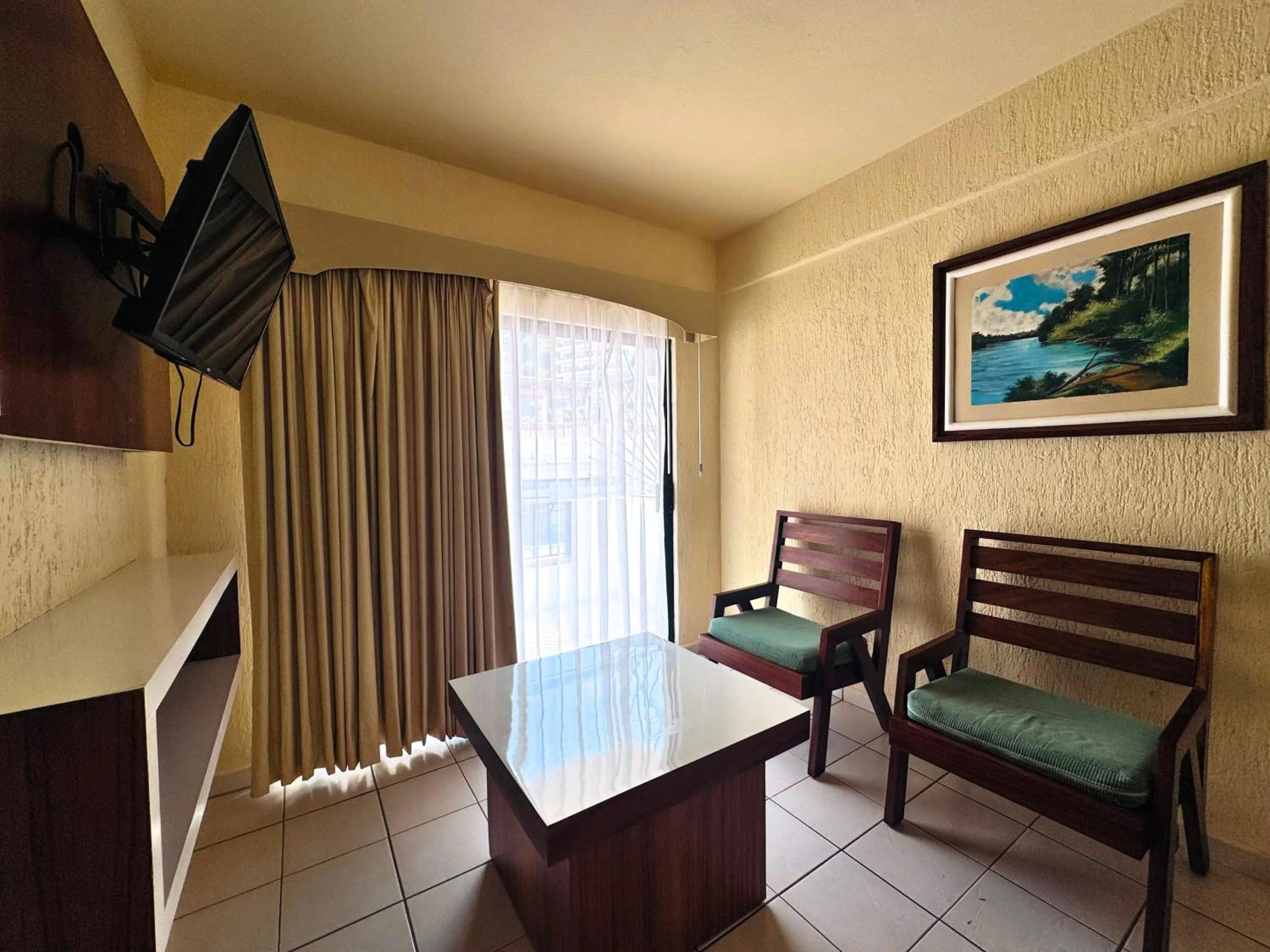 TV and multimedia in Tropicana Hotel Puerto Vallarta