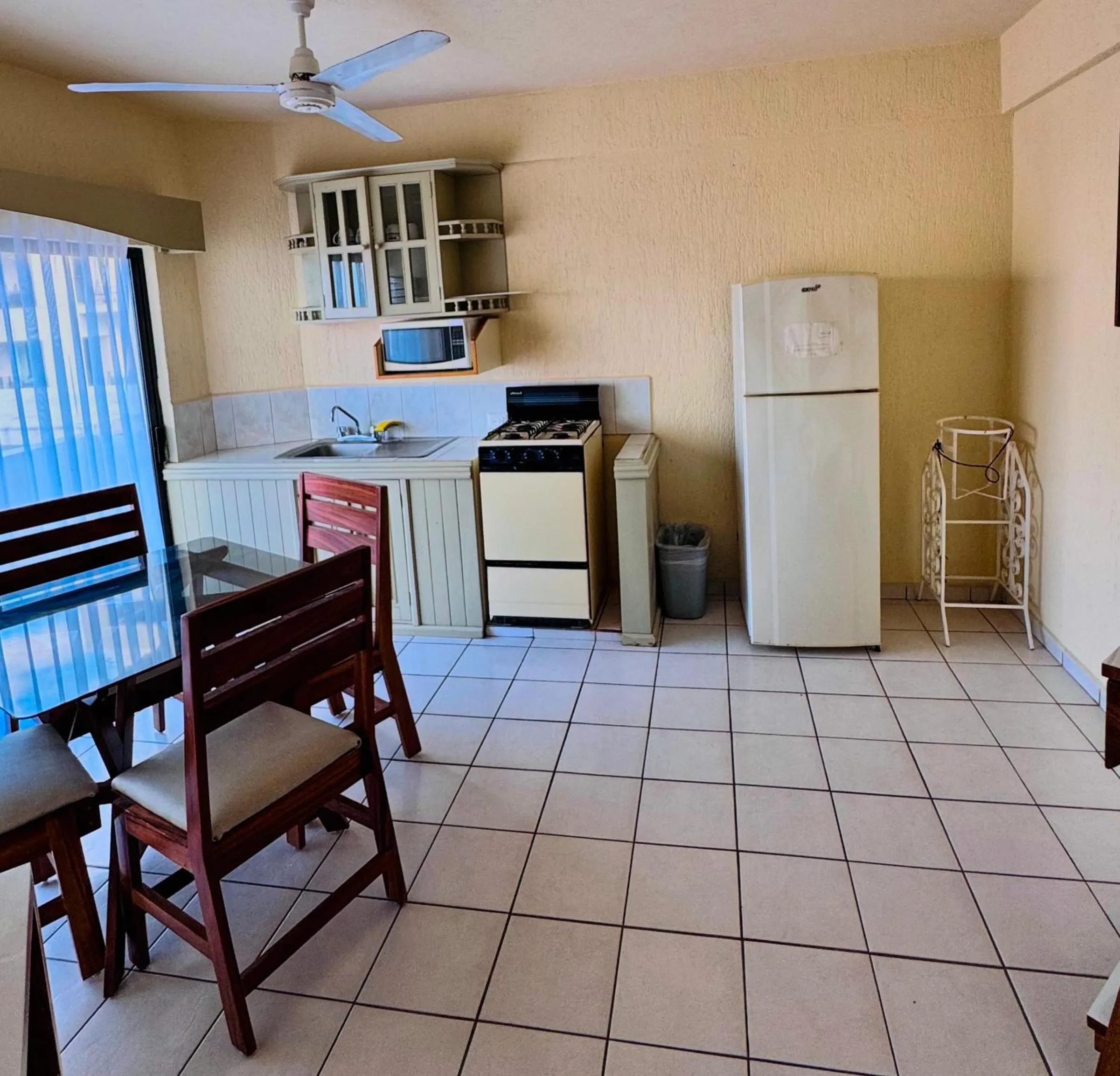 Dining area in Tropicana Hotel Puerto Vallarta